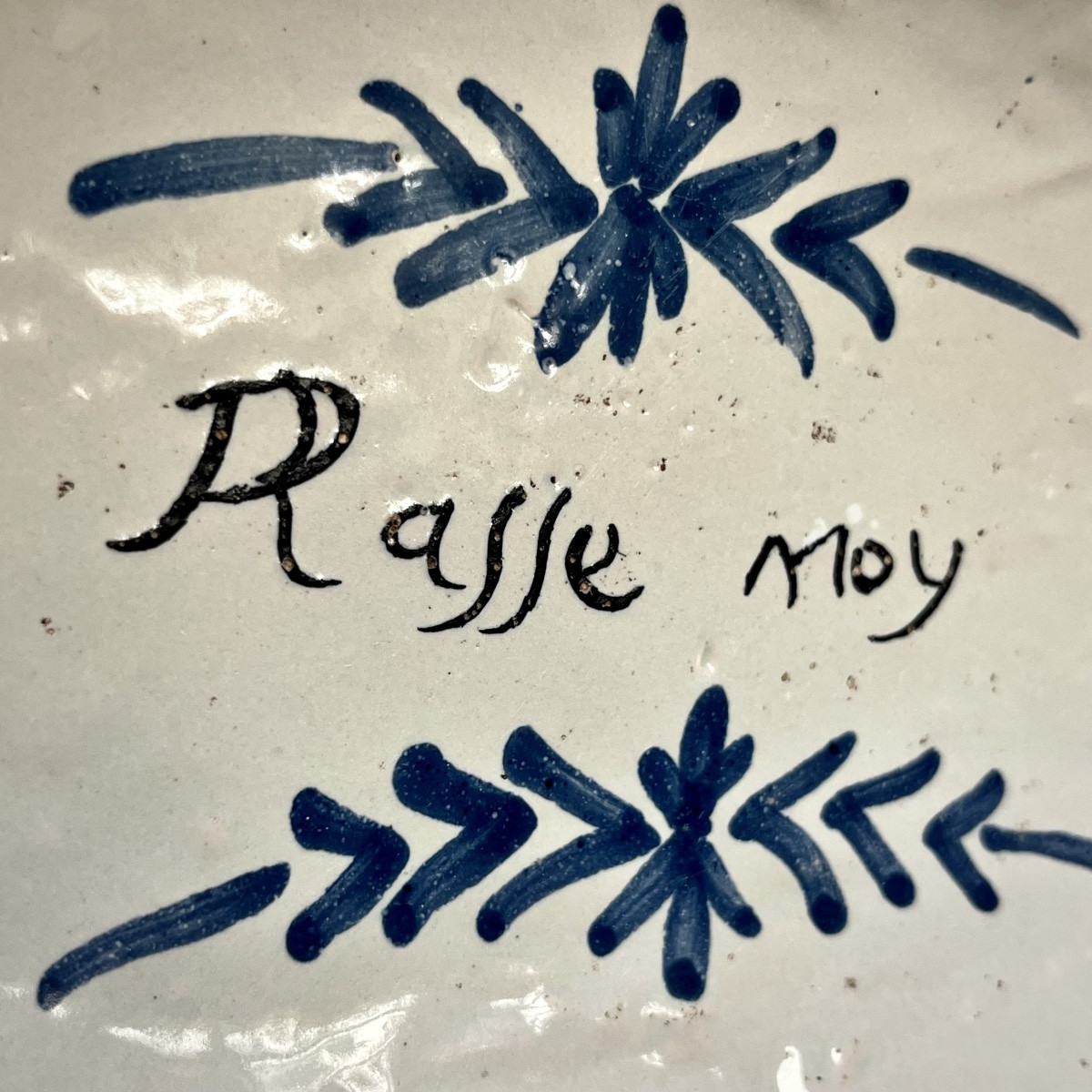 "Rasse moy", plat à barbe en faïence de Nevers, fin XVIIIe siècle bleu et blanc 18e-photo-4