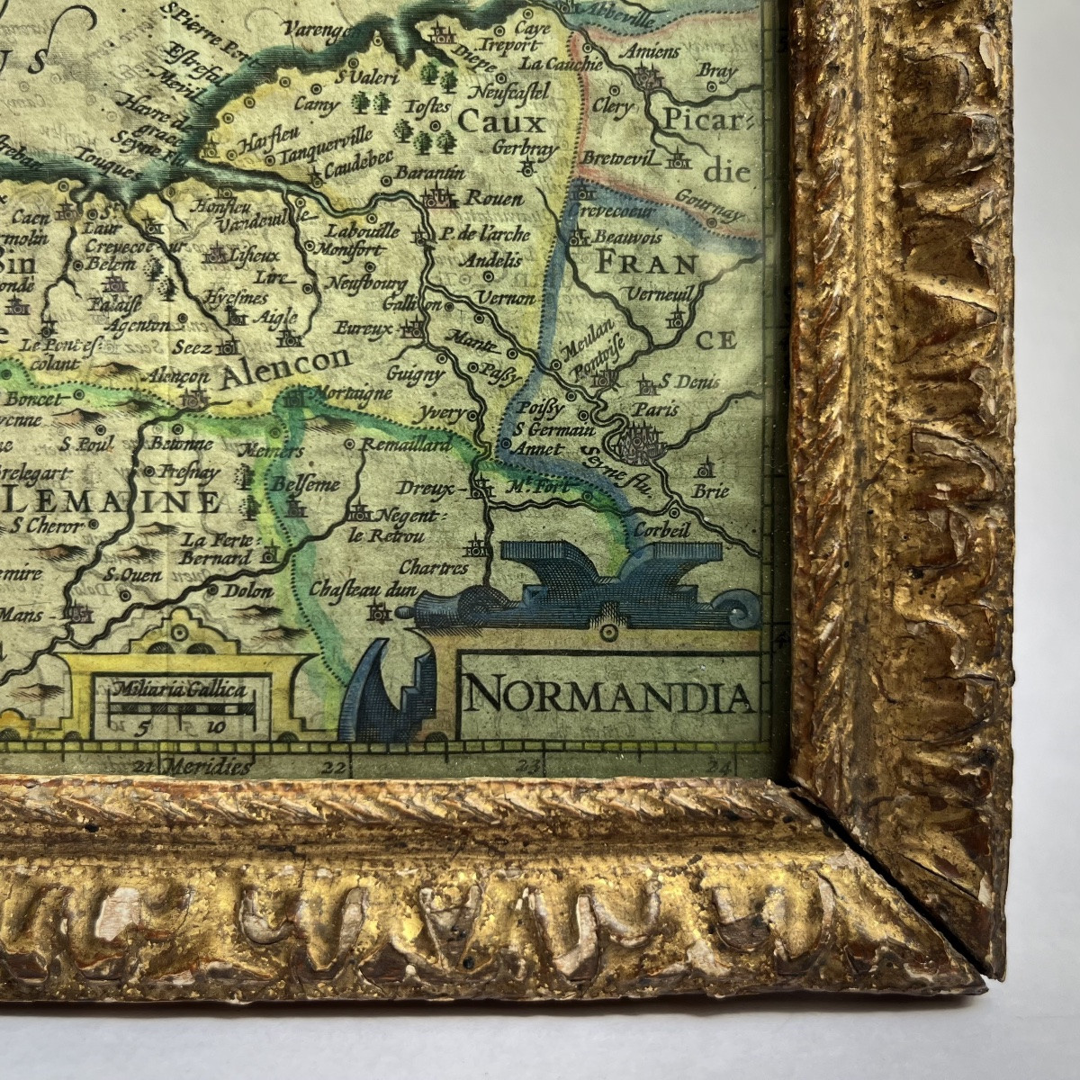 Carte de la Normandie dans un cadre en bois sculpté et doré XVIIIe siècle 18e-photo-4