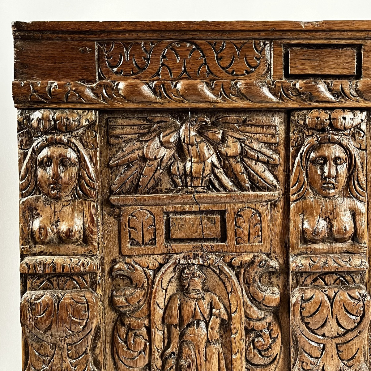 Façade de coffre en bois sculpté - Flandres, début du XVIIe siècle Haute Époque boiserie 17e-photo-4