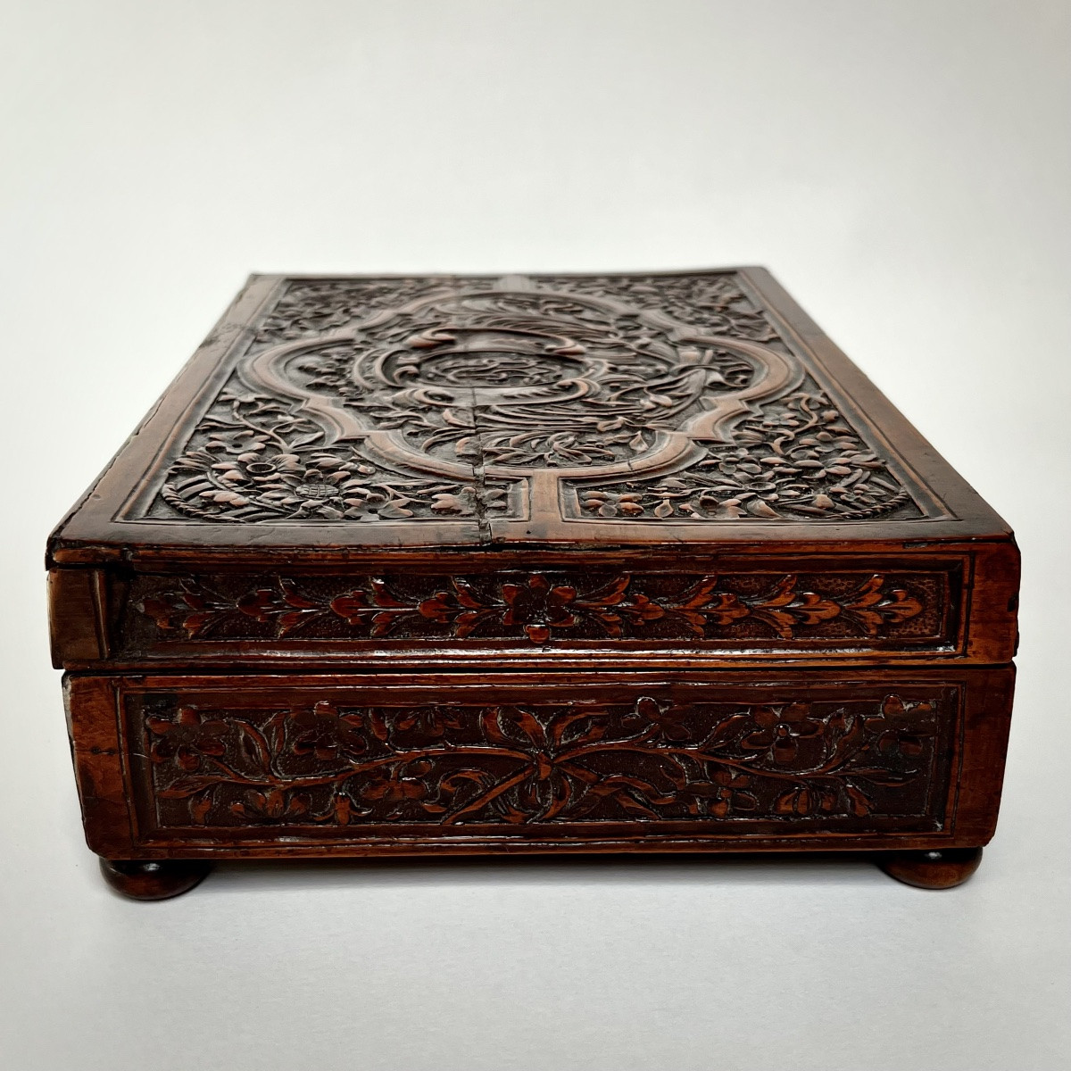 Coffret XVIIIe en bois de Sainte-Lucie - Bagard à Nancy - 18e siècle -photo-1