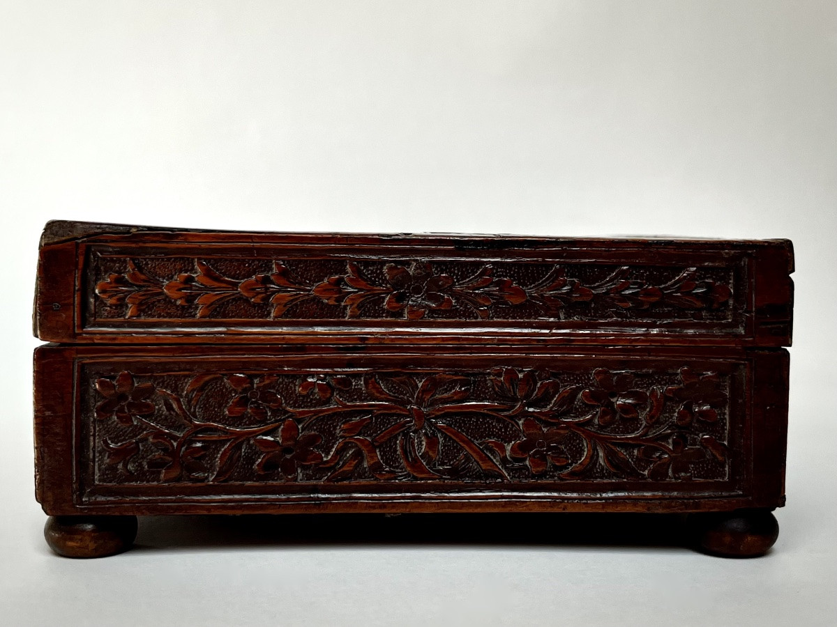 Coffret XVIIIe en bois de Sainte-Lucie - Bagard à Nancy - 18e siècle -photo-3