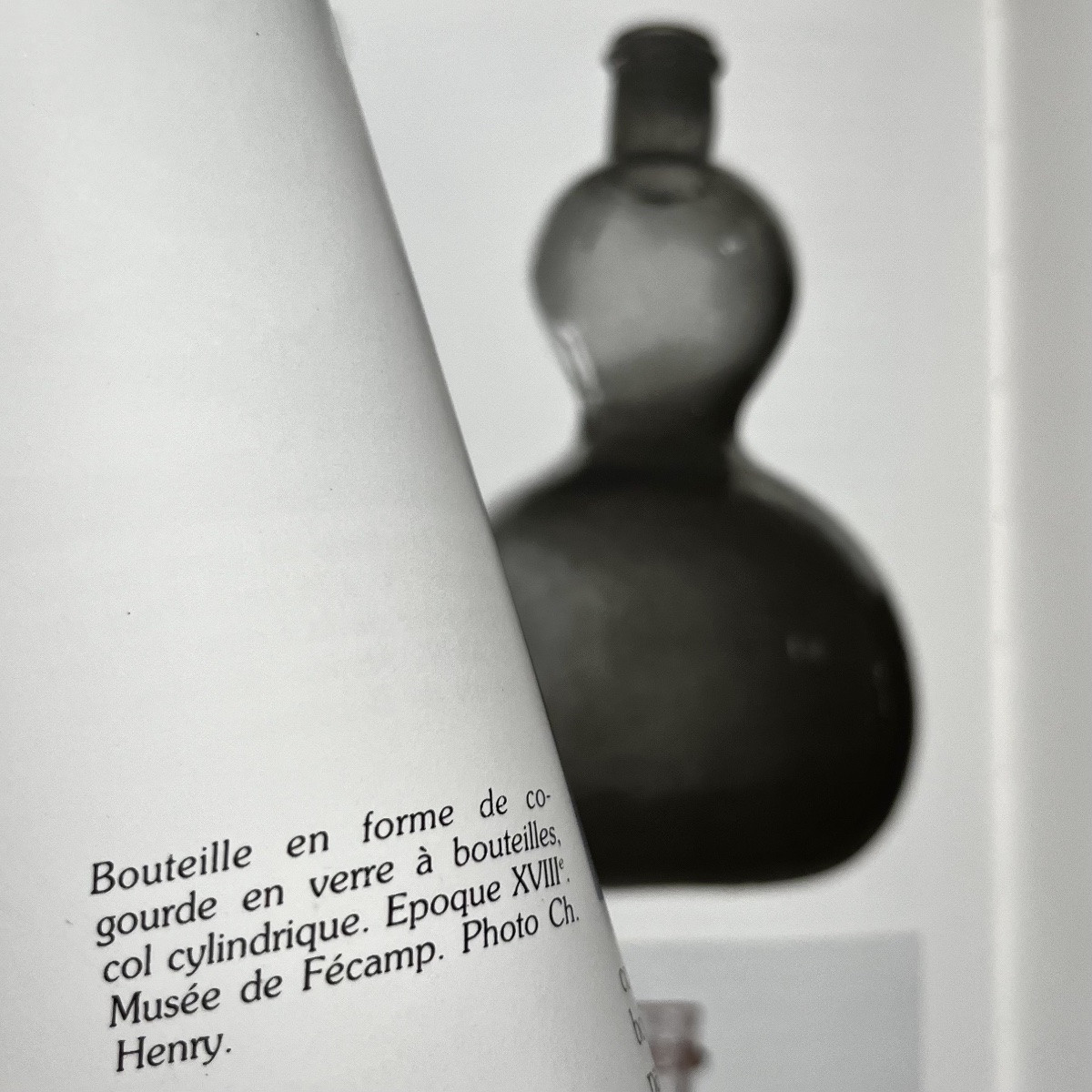 18th Century Blown Glass Gourd Bottle - 18th Century Folk Art Bottle-photo-4