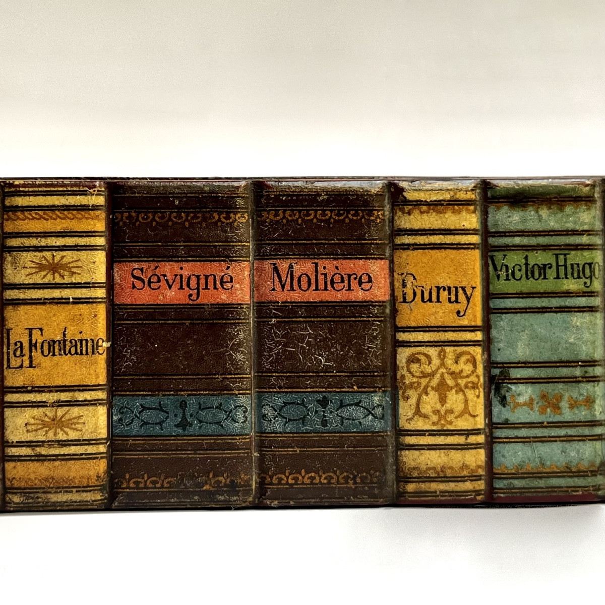 Plumier en papier mâché à décor d'un trompe l'oeil de livres en relief fin XIXe - début XXe-photo-2