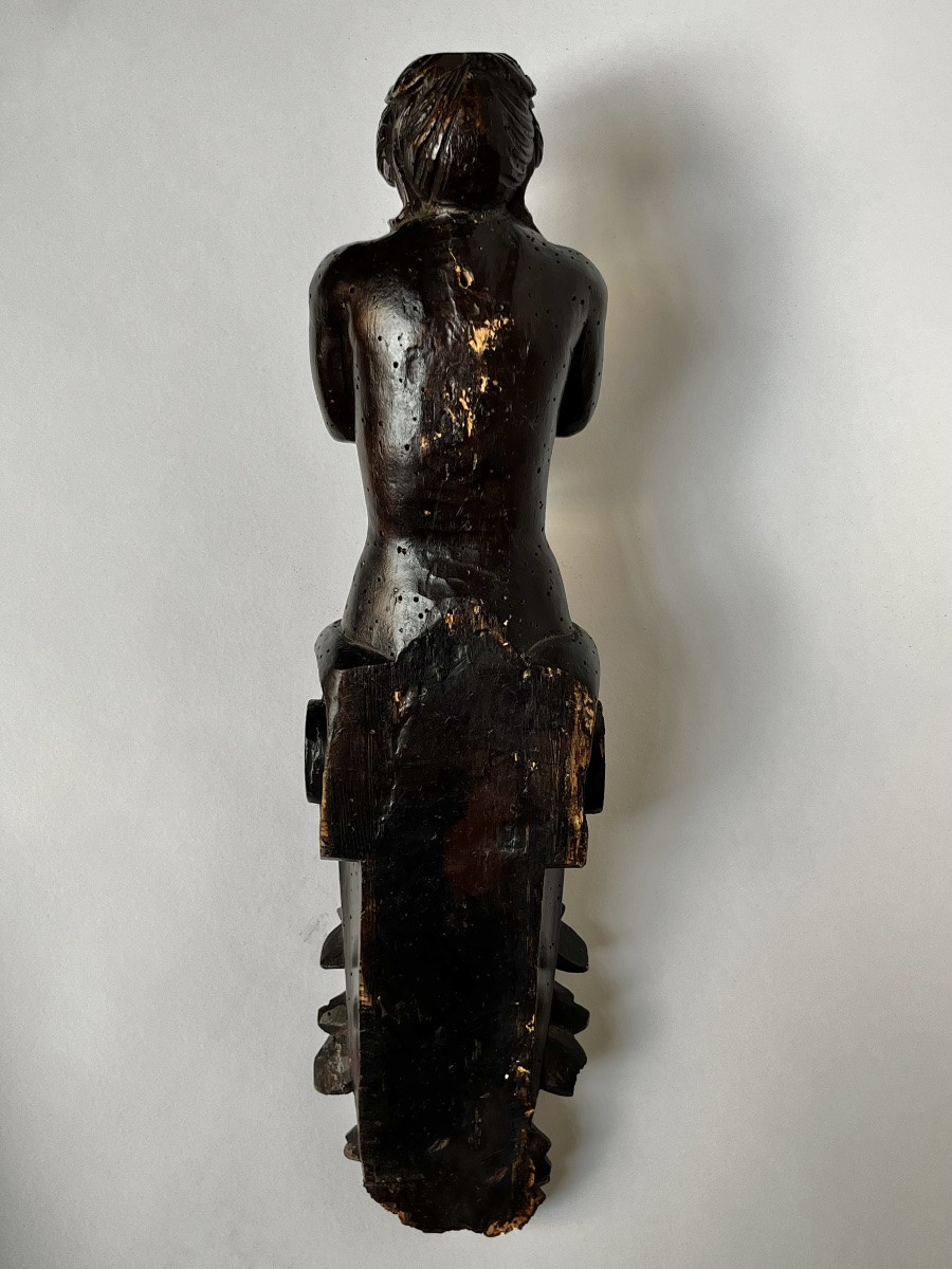 Female Figure In Patinated Carved Wood, 17th Century, Haute époque 17th-photo-5