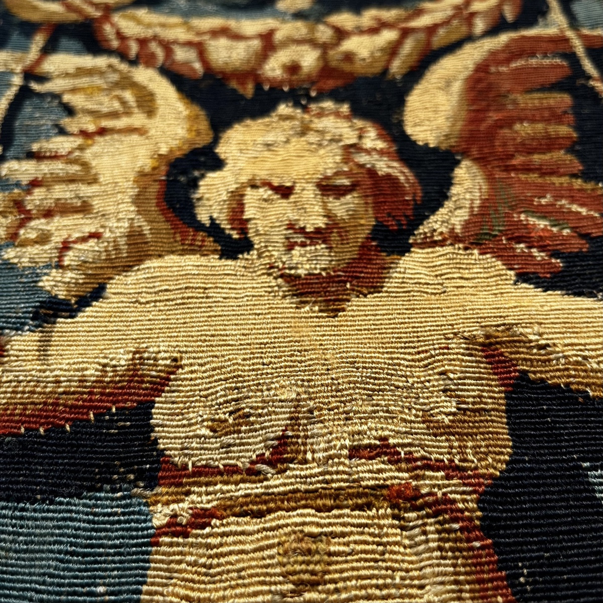 Sphinge, fragment de tapisserie XVIIe - XVIIIe siècle - Haute époque-photo-3