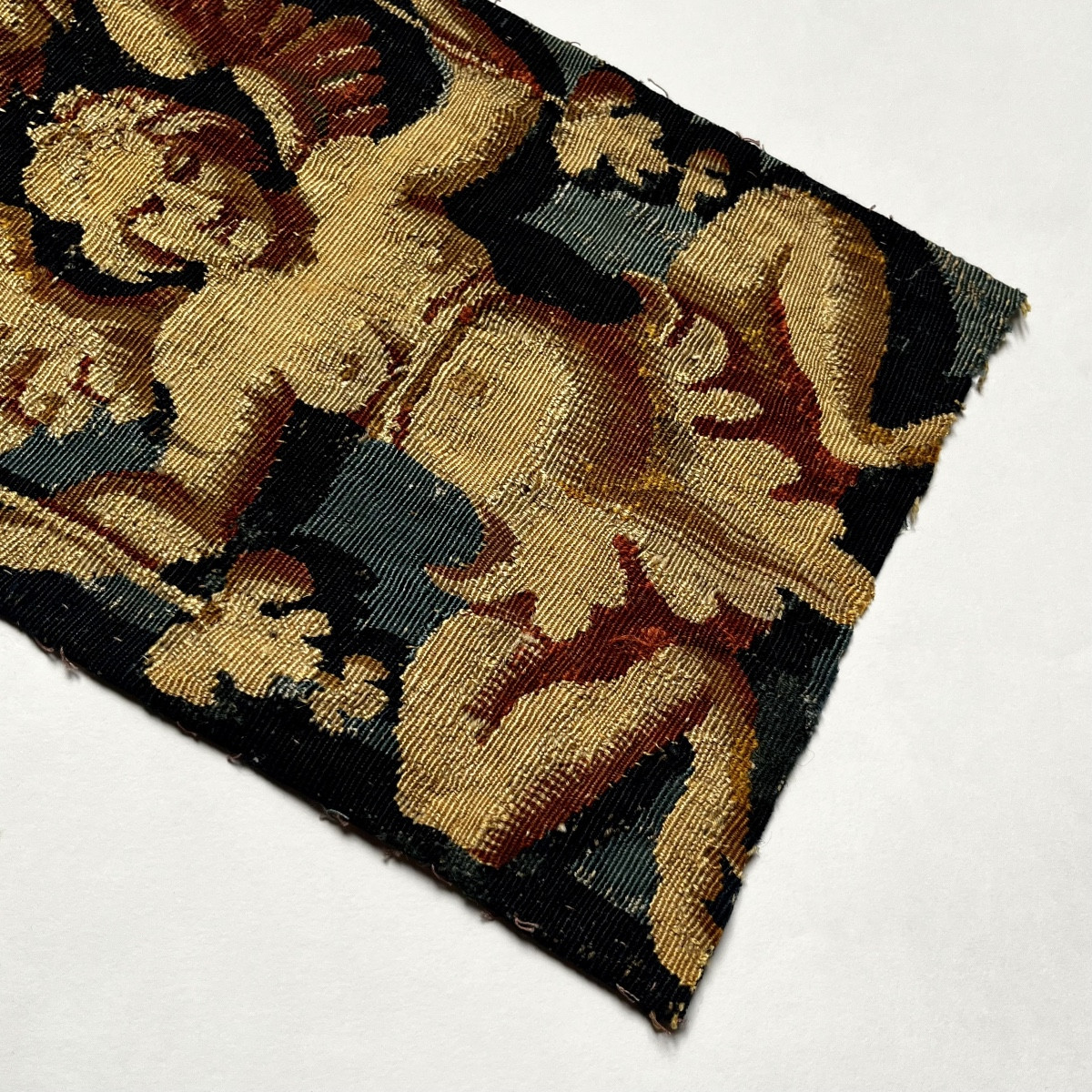 Sphinge, fragment de tapisserie XVIIe - XVIIIe siècle - Haute époque-photo-7