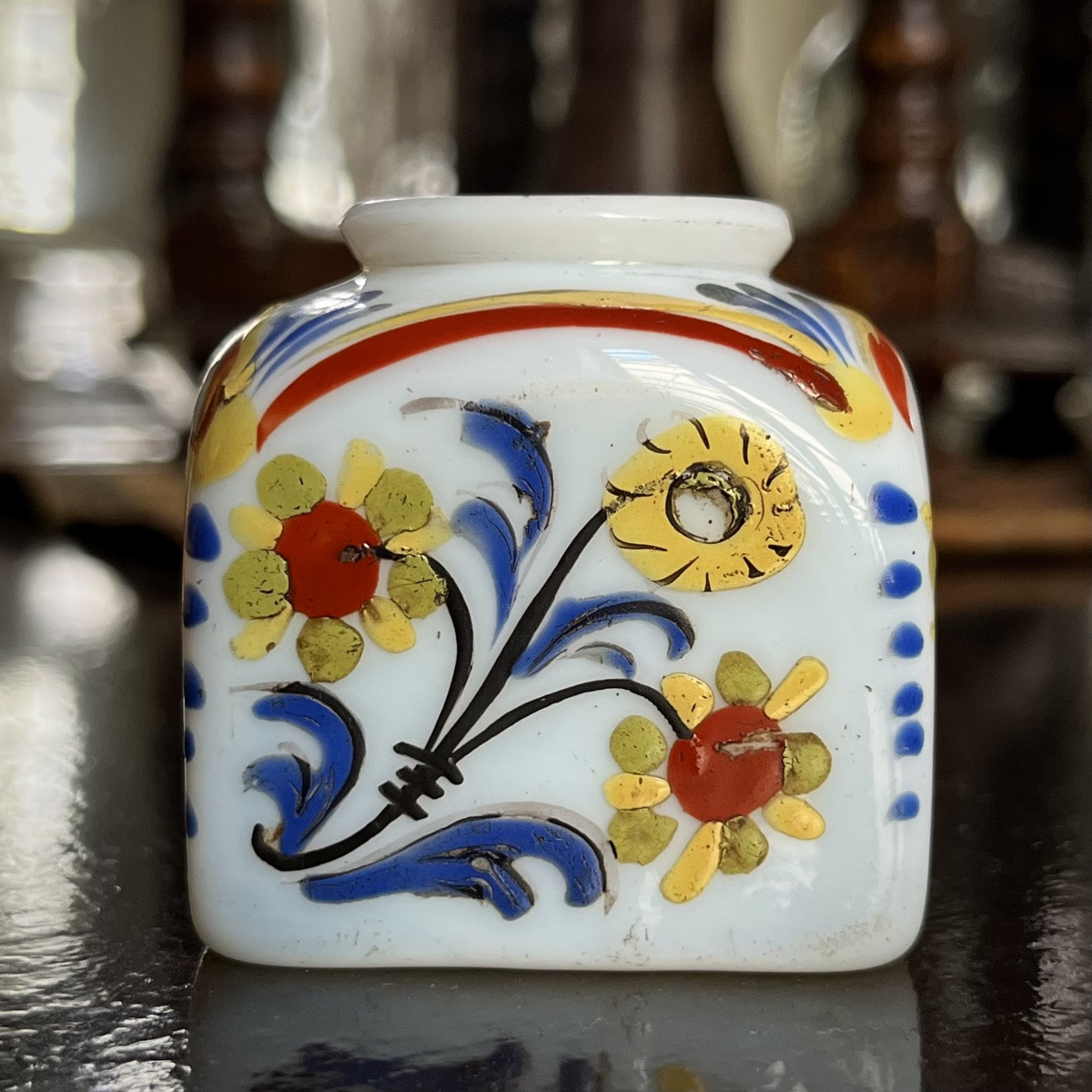 Encrier en verre opalin à décor émaillé XVIIIe Suisse Flühli - 18e siècle -photo-2