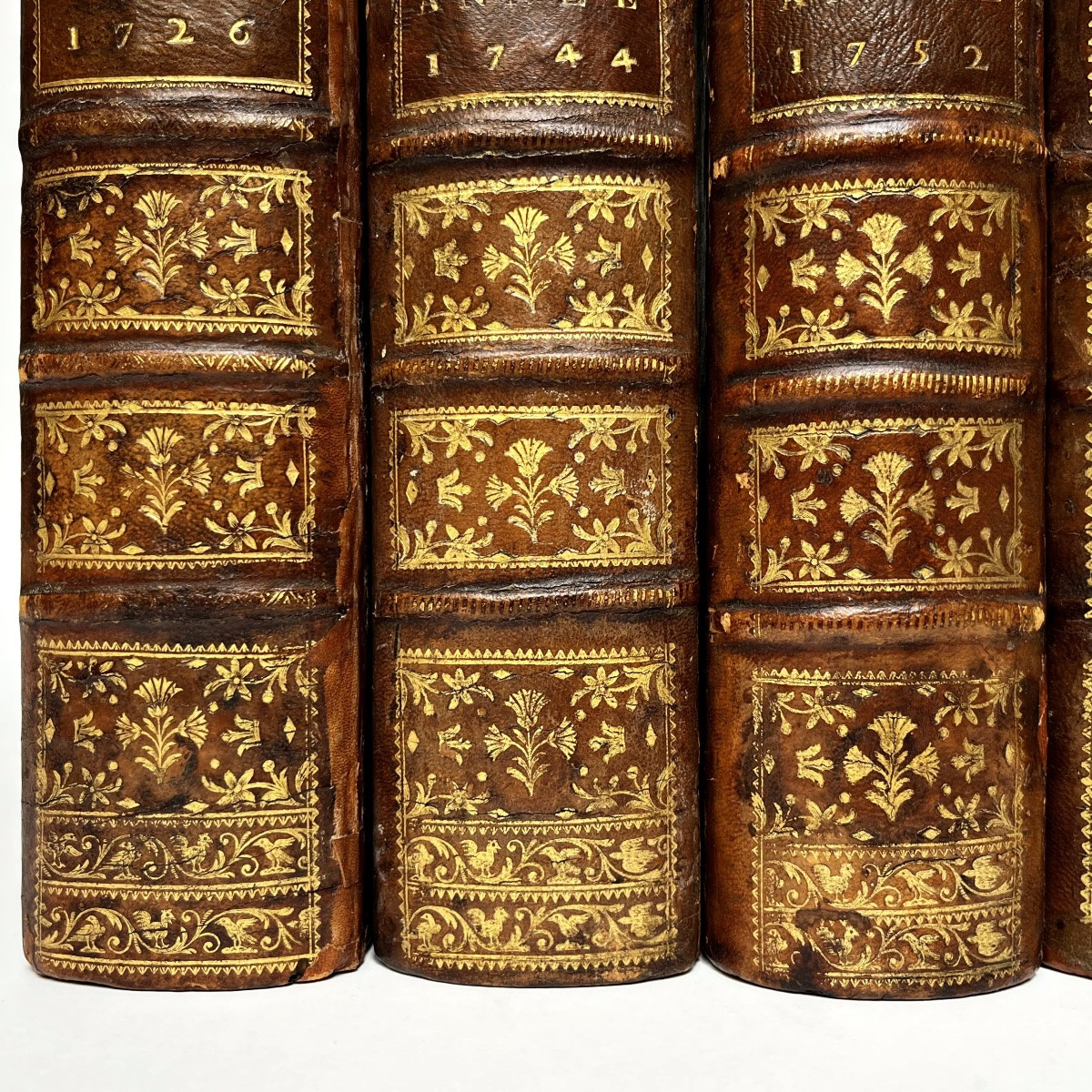 Cinq grandes boîtes livres coffrets de rangement cachettes à partir de reliures du XVIIIe 18e-photo-1