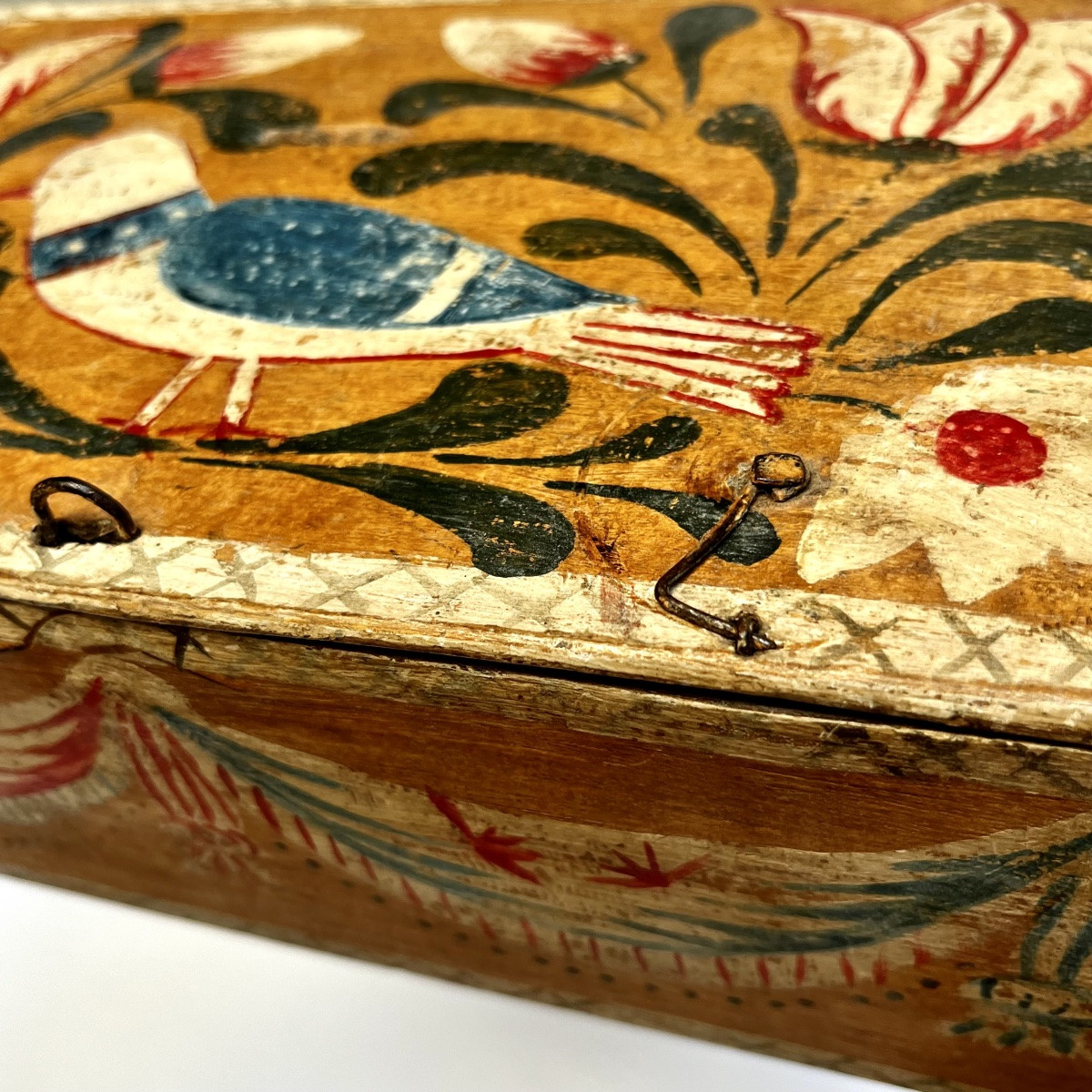 Tirelire en bois peint, art populaire normand du XIXe siècle coffre coffret Normandie 19e-photo-4