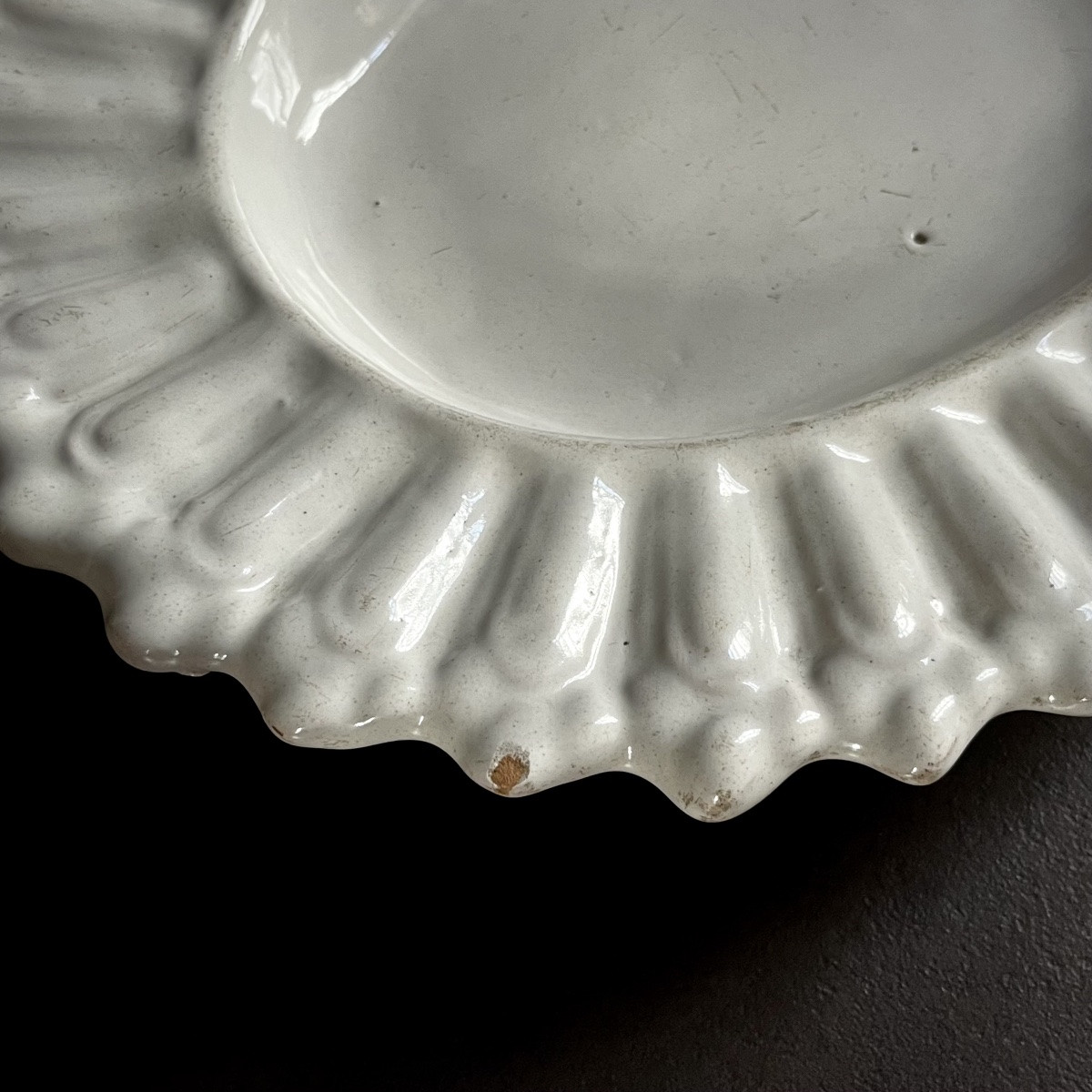 Hollow Dish On A Heel In Nevers Earthenware - 17th Century-photo-4