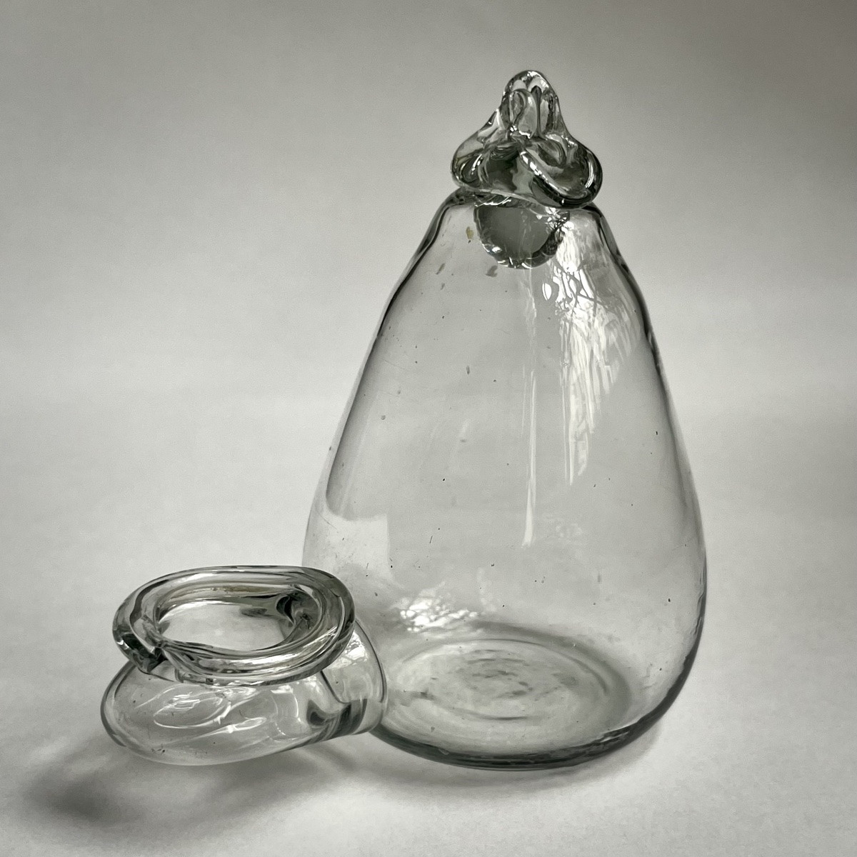 Abreuvoir à oiseaux piriforme en verre soufflé - Art populaire fin XVIIIe début XIXe siècle -photo-3