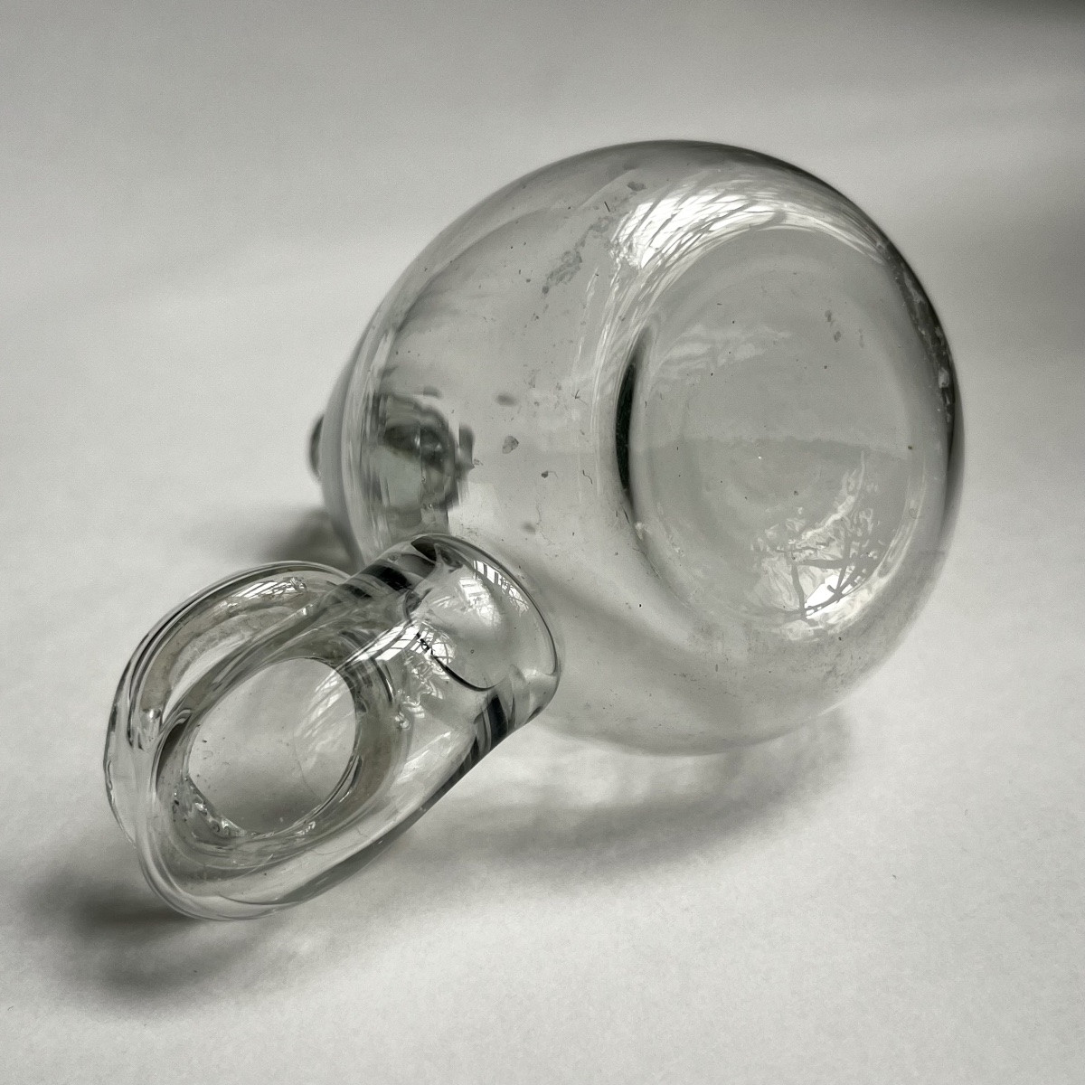 Abreuvoir à oiseaux piriforme en verre soufflé - Art populaire fin XVIIIe début XIXe siècle -photo-7