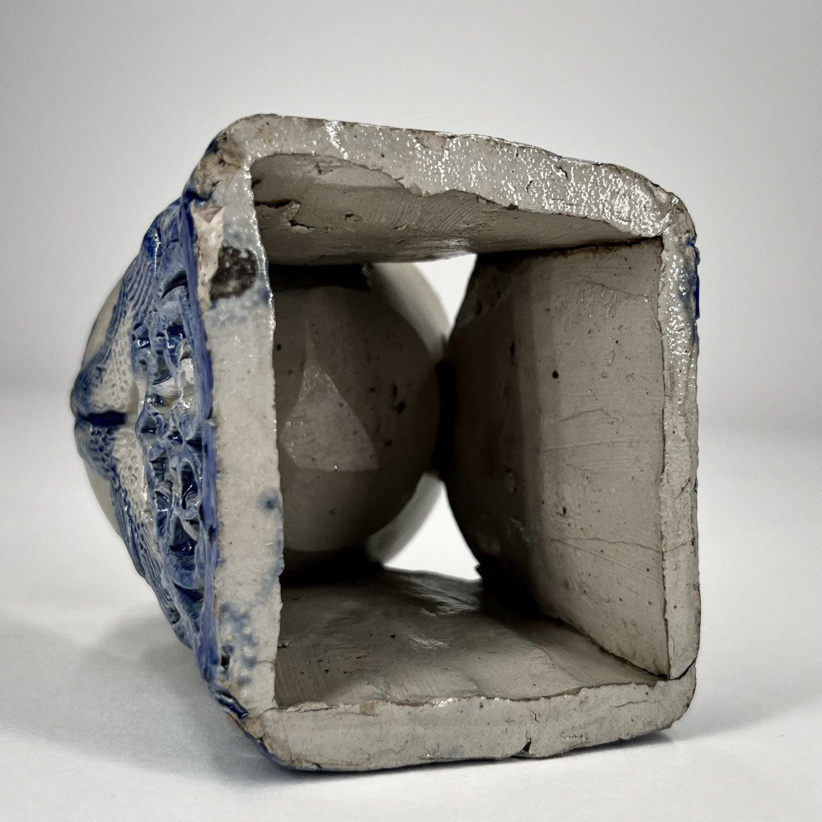 18th-century Stoneware Salt Cellar From Westerwald Decorated With Birds - 18th Century-photo-2