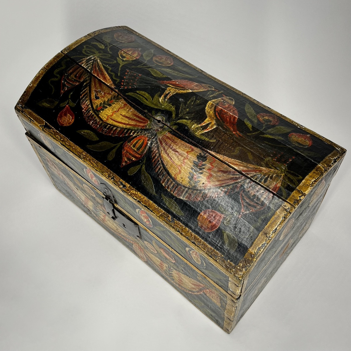 Coffre de mariage normand en bois peint - Art populaire XIXe siècle malle peinte 19e siècle-photo-5