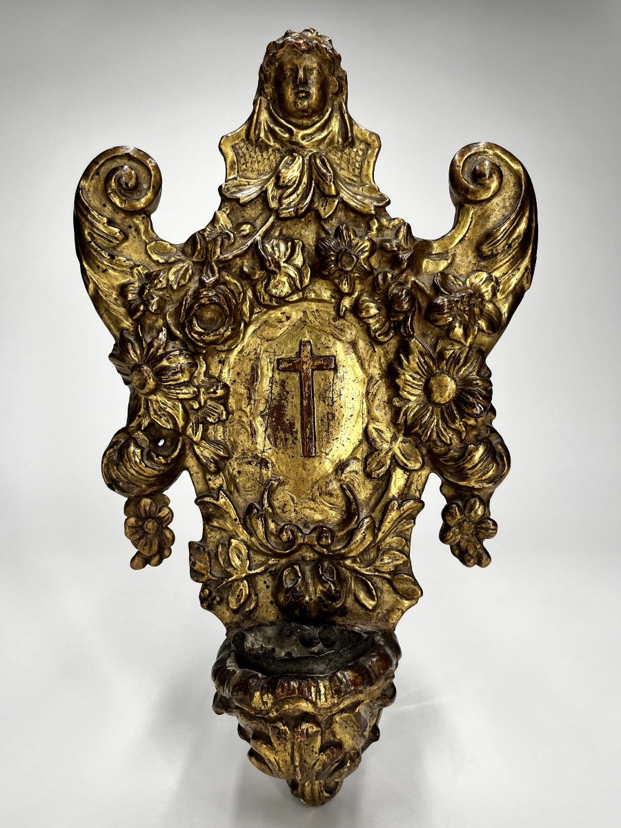 Bénitier mural en bois sculpté et doré – XVIIIe siècle 18e-photo-2