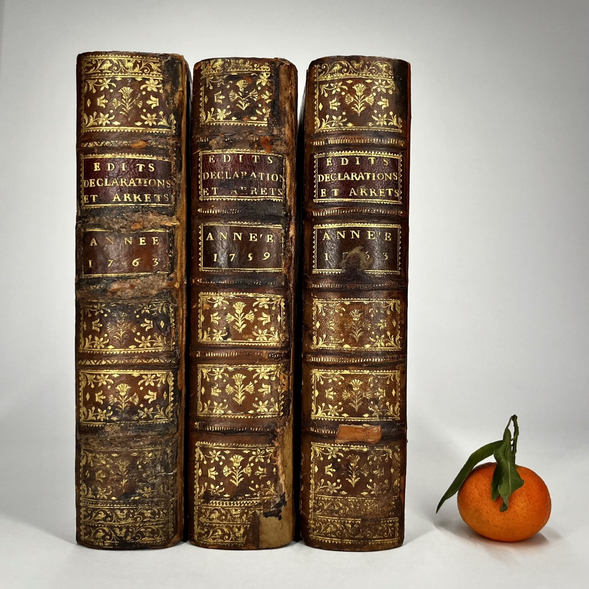 Trois grandes boîtes livres coffrets de rangement cachettes à partir de reliures du XVIIIe 18e-photo-1