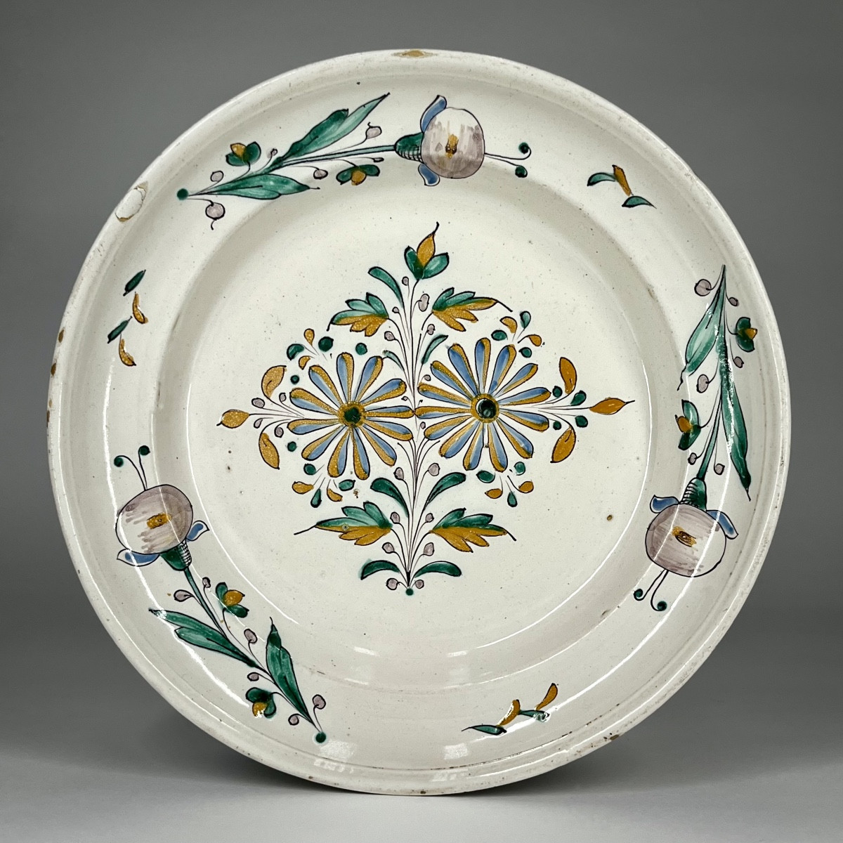 Large Round Earthenware Dish, Austria, First Half Of The 19th Century
