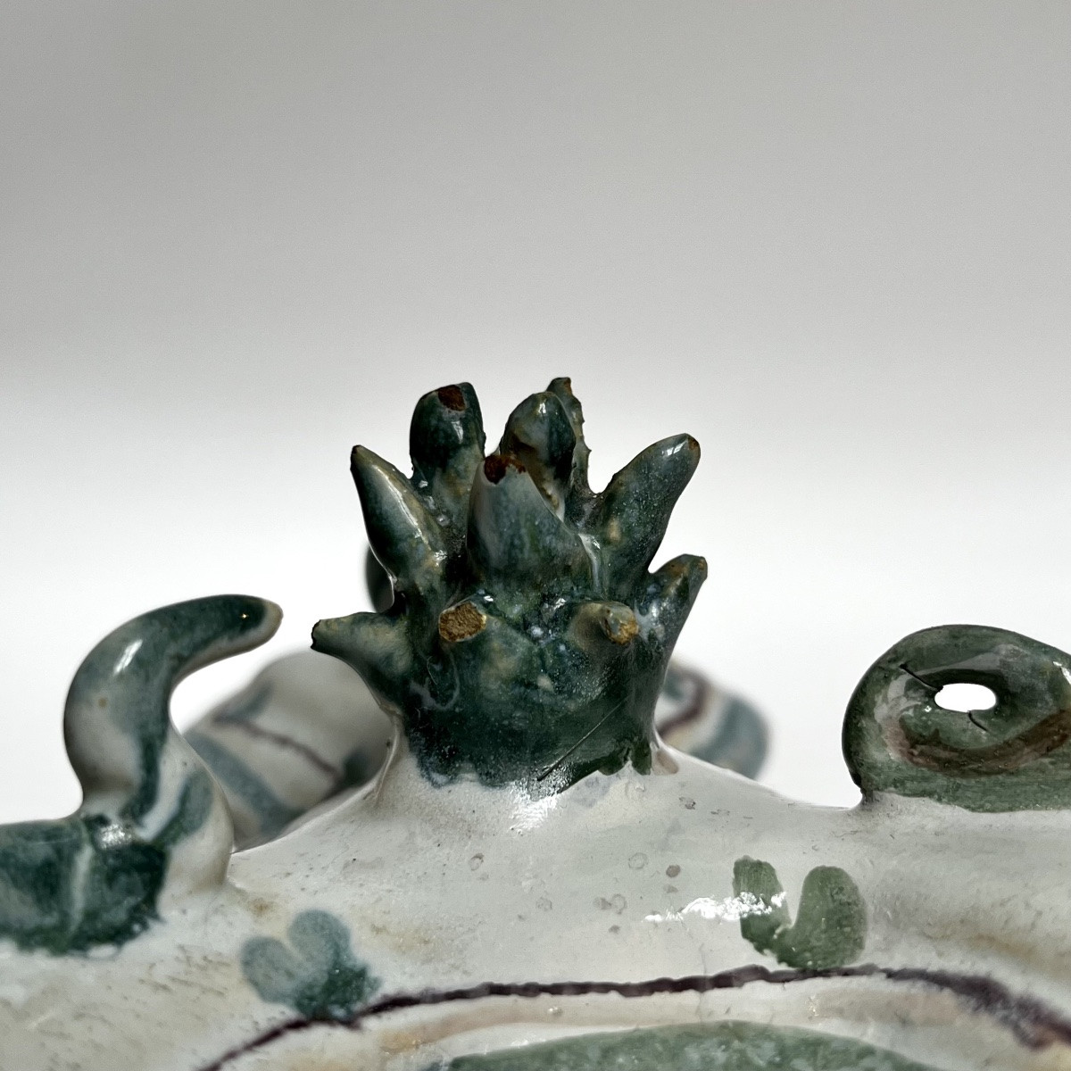 Boîte à épices tripode en faïence du XIXe siècle à décor d'animaux 19e-photo-5