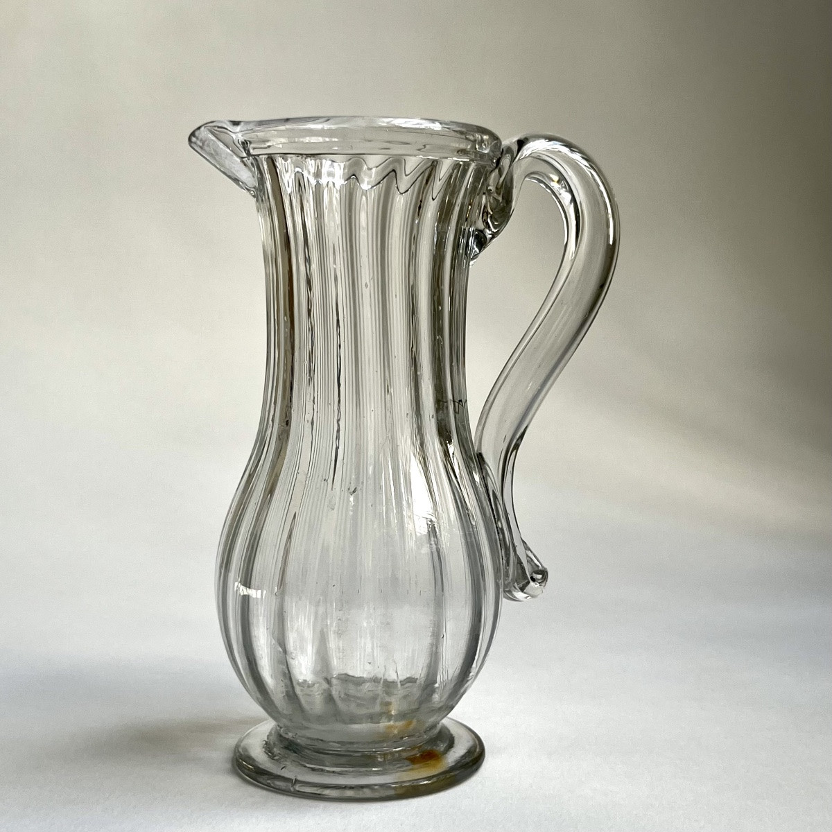 Pichet normand en verre soufflé à côtes XVIIIe siècle cruche Normandie, art populaire 18e-photo-7