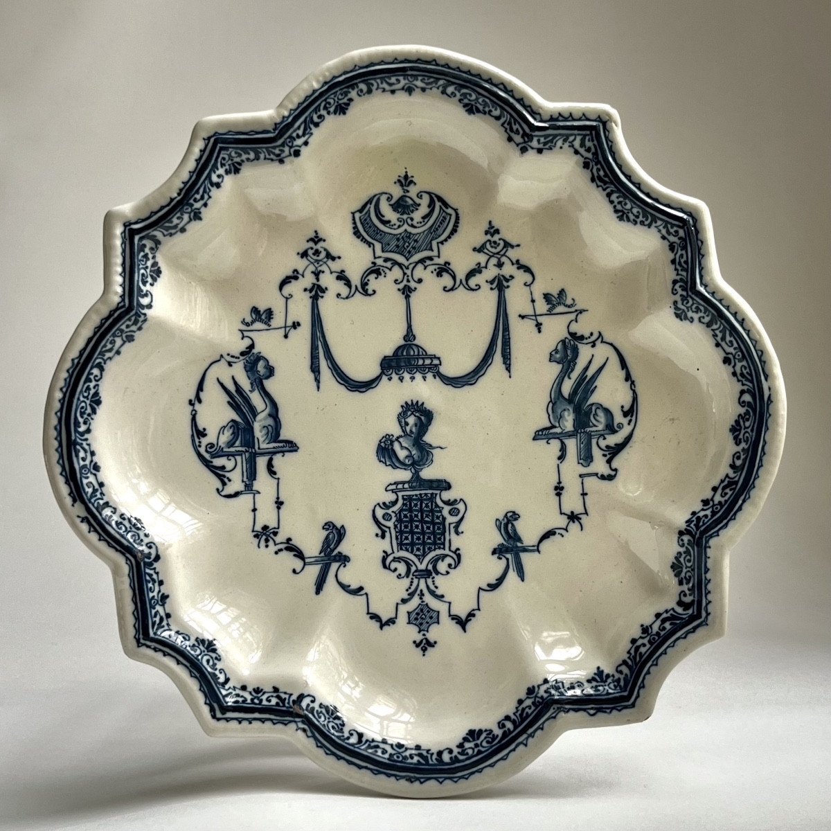 Earthenware Dish Or Sweetmeat Dish From Moustiers, 18th Century, Decorated In The Bérain Style.