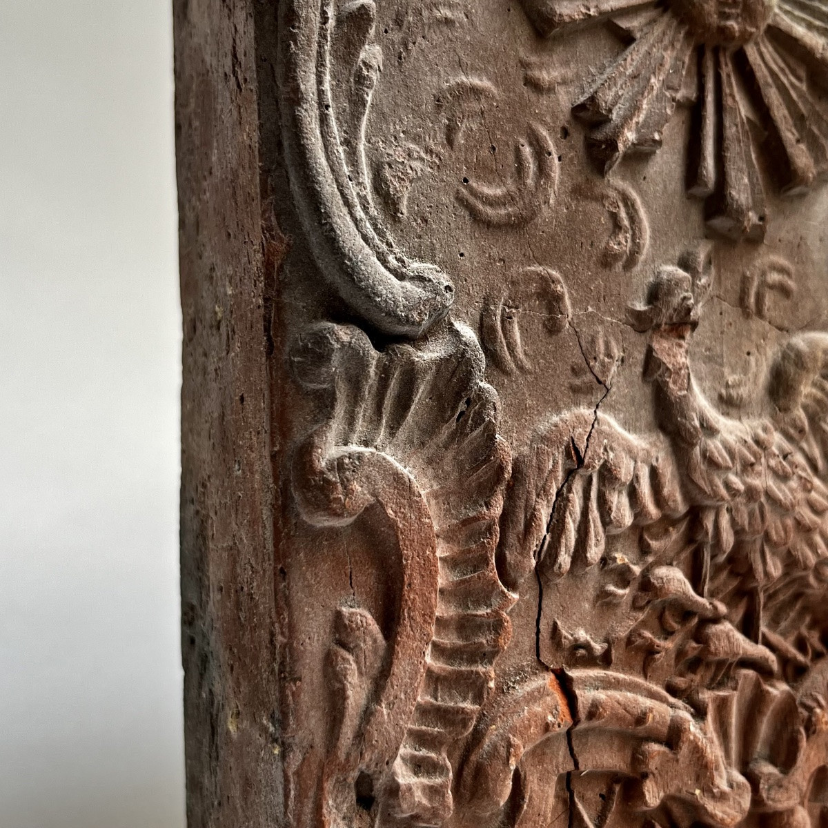 18th-century Terracotta Fireplace Brick Decorated With A Sun And Phoenix Motif - An 18th-century Curiosity -photo-1