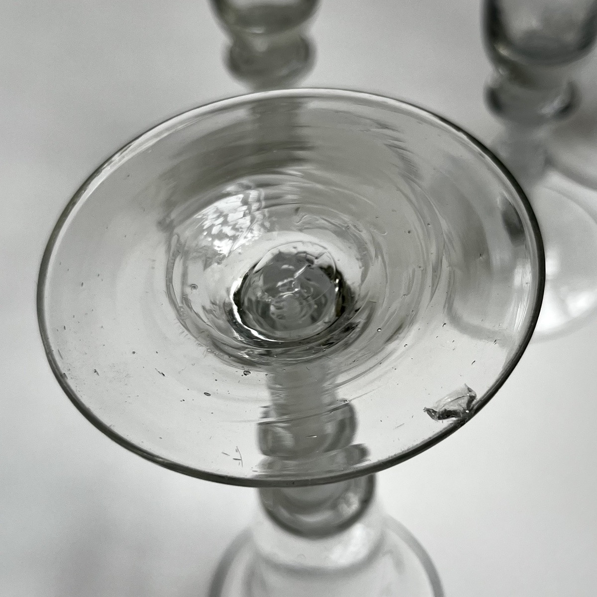 Série de quatre verres twist en verre soufflé, Angleterre XVIIIe siècle 18e-photo-4