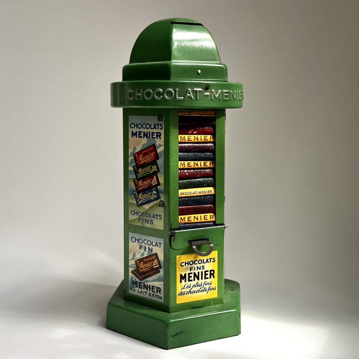 Menier Chocolate Kiosk In Lithographed Tin, Complete With Its Original Chocolate Bars