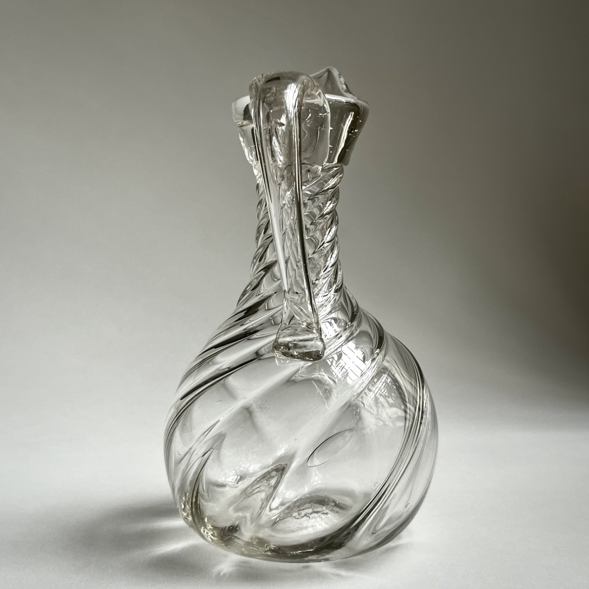 Pichet à cidre normand en verre soufflé à côtes torses XVIIIe siècle 18e art populaire XIXe 19e-photo-3