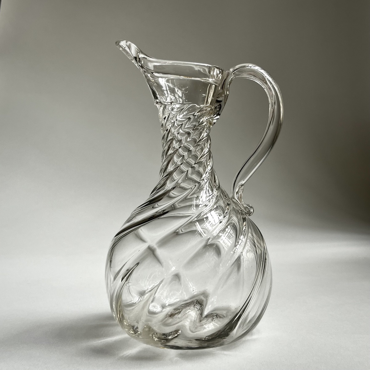 Pichet à cidre normand en verre soufflé à côtes torses XVIIIe siècle 18e art populaire XIXe 19e-photo-3