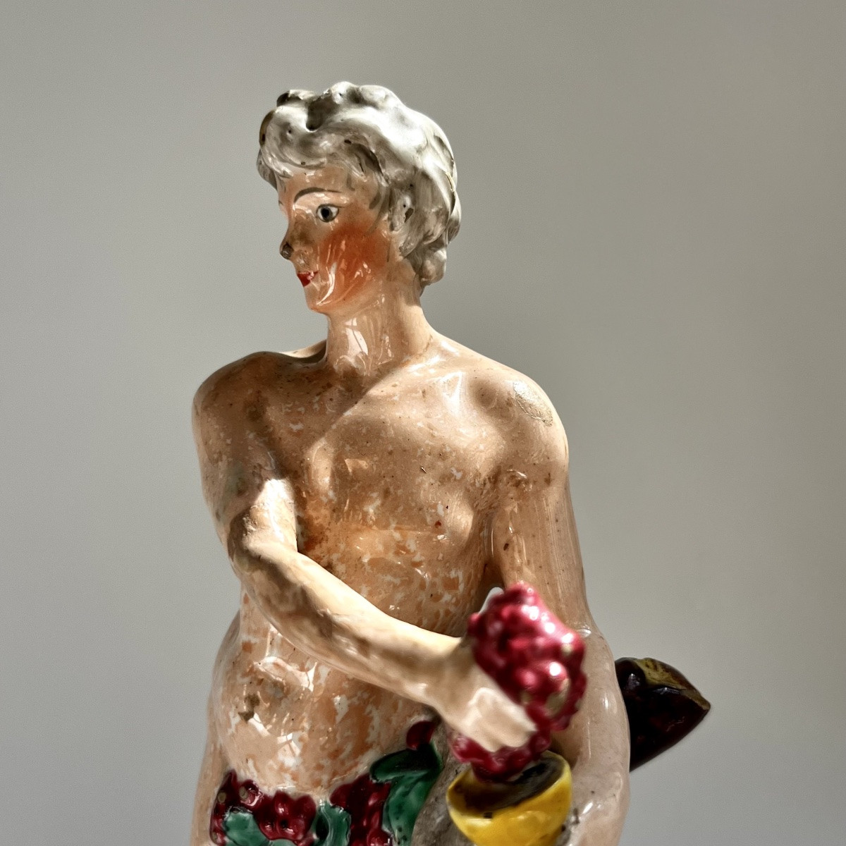 Allégorie de l'automne, statuette en faïence de Saint Clément fin XVIIIe - début XIXe siècle-photo-7