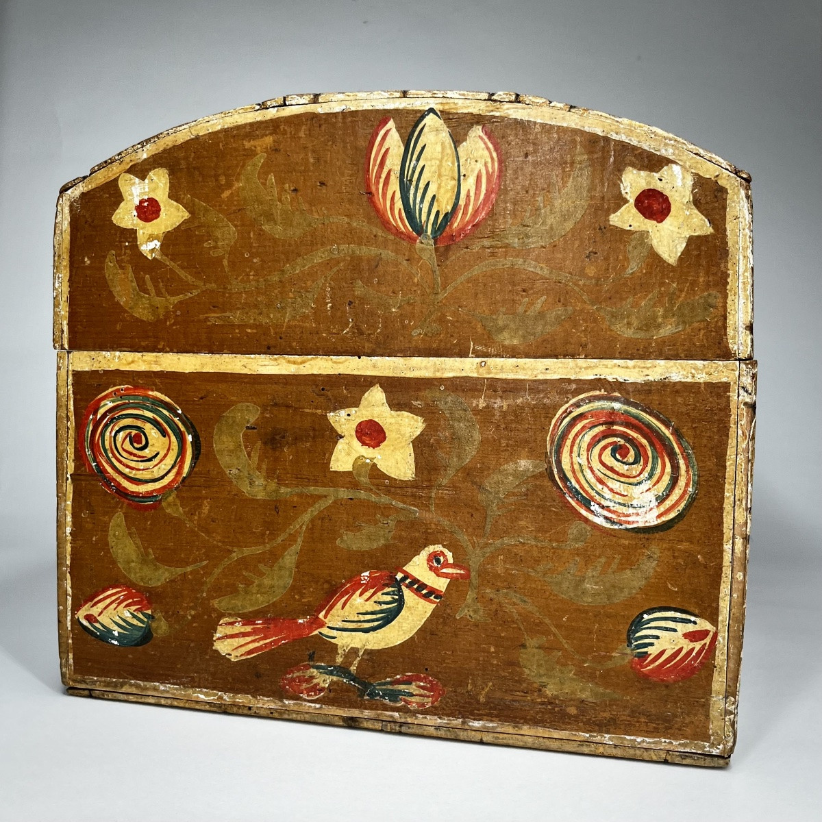 Norman Ochre Painted Wooden Wedding Trunk - Folk Art 19th Century Painted Trunk 19th Century-photo-4
