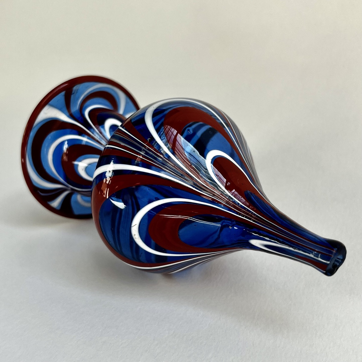 Touine ou secouette à tabac tricolore en verre soufflé XVIIIe siècle Tanville 18e-photo-2