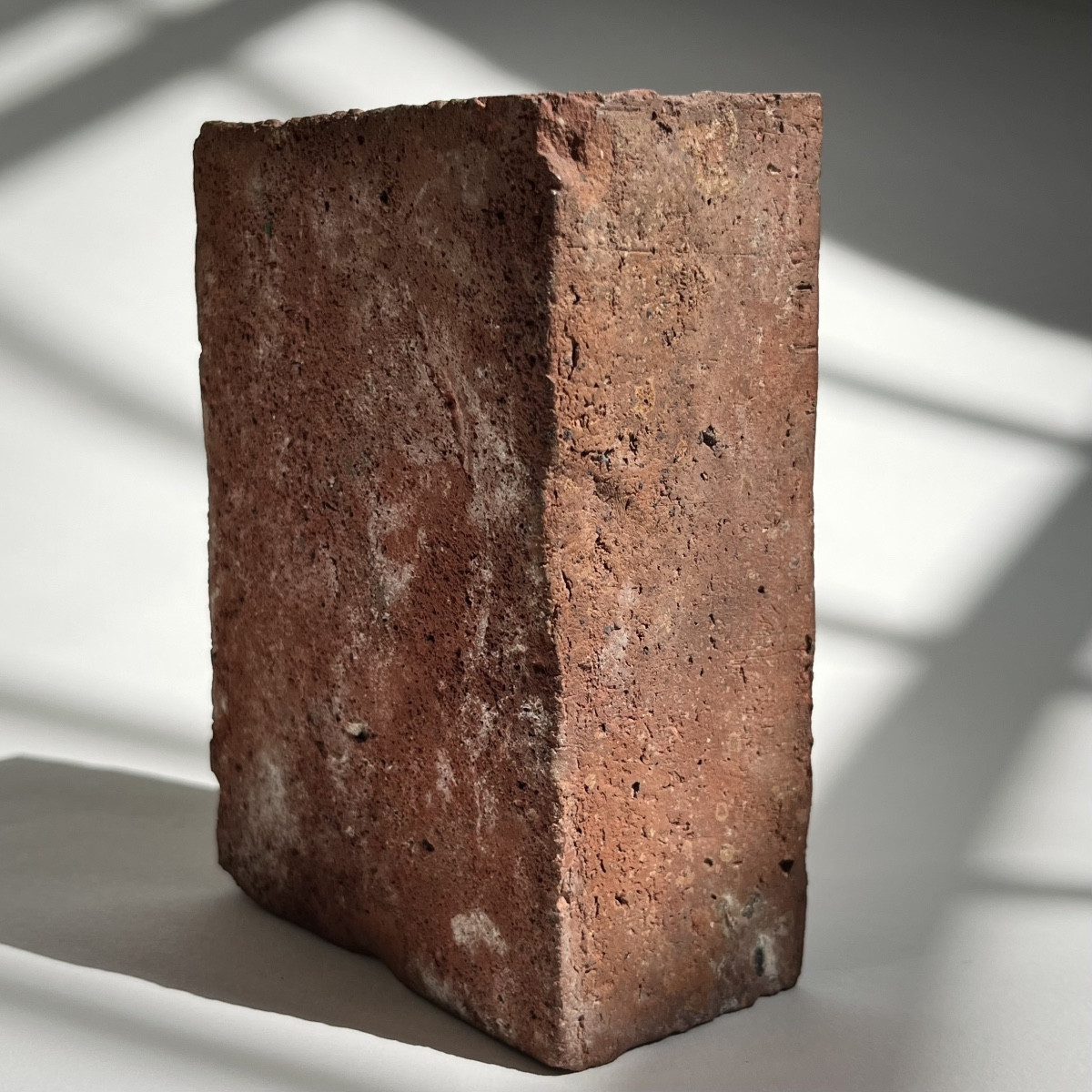 18th Century Terracotta Fireplace Brick With Bird Design - 18th Century Curiosity-photo-1