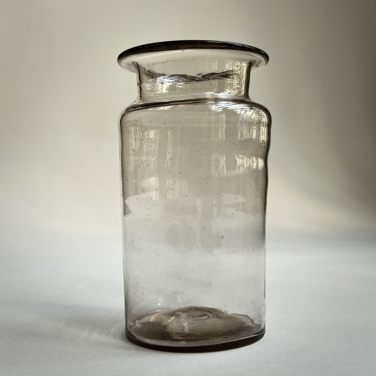 Petit bocal en verre soufflé XVIIIe siècle verre de fougère 18e 