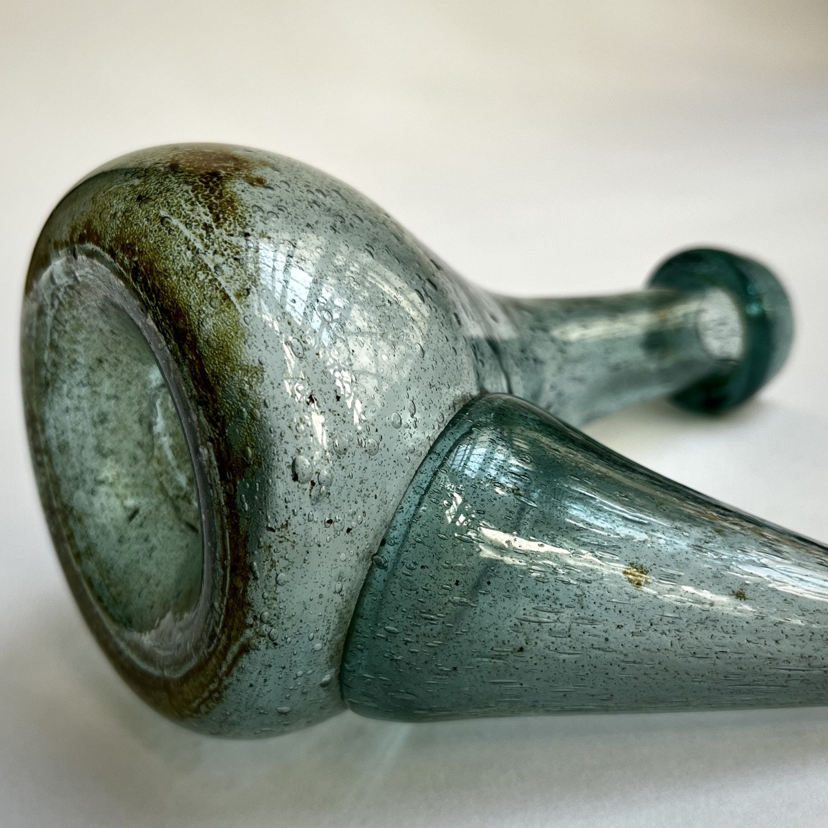 19th Century Green-tinted Blown Glass Porron - Southern France Or Spain-photo-2