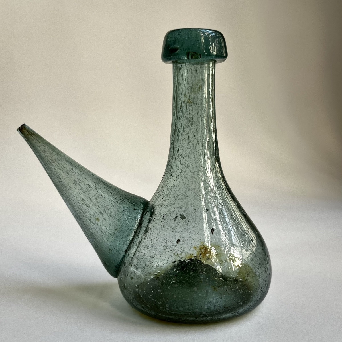 19th Century Green-tinted Blown Glass Porron - Southern France Or Spain-photo-6