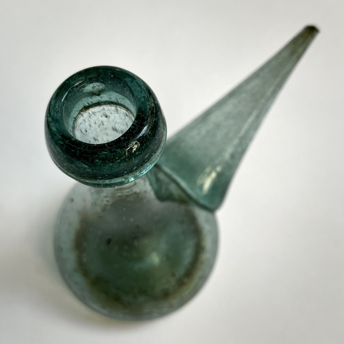 19th Century Green-tinted Blown Glass Porron - Southern France Or Spain-photo-7