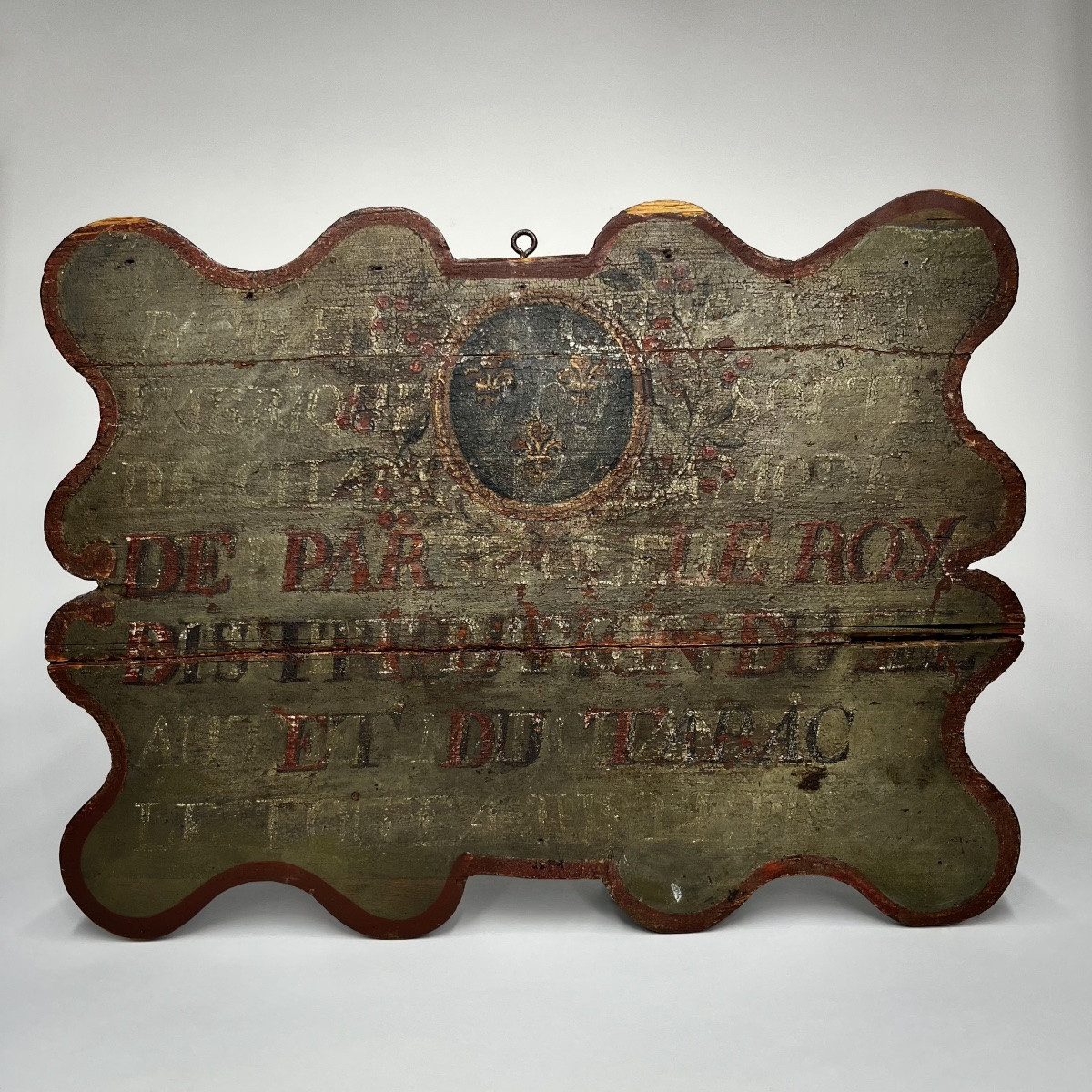 Enseigne de chapelier en bois peint du XVIIIe siècle - tabac fleurs de lys 18e art populaire-photo-2