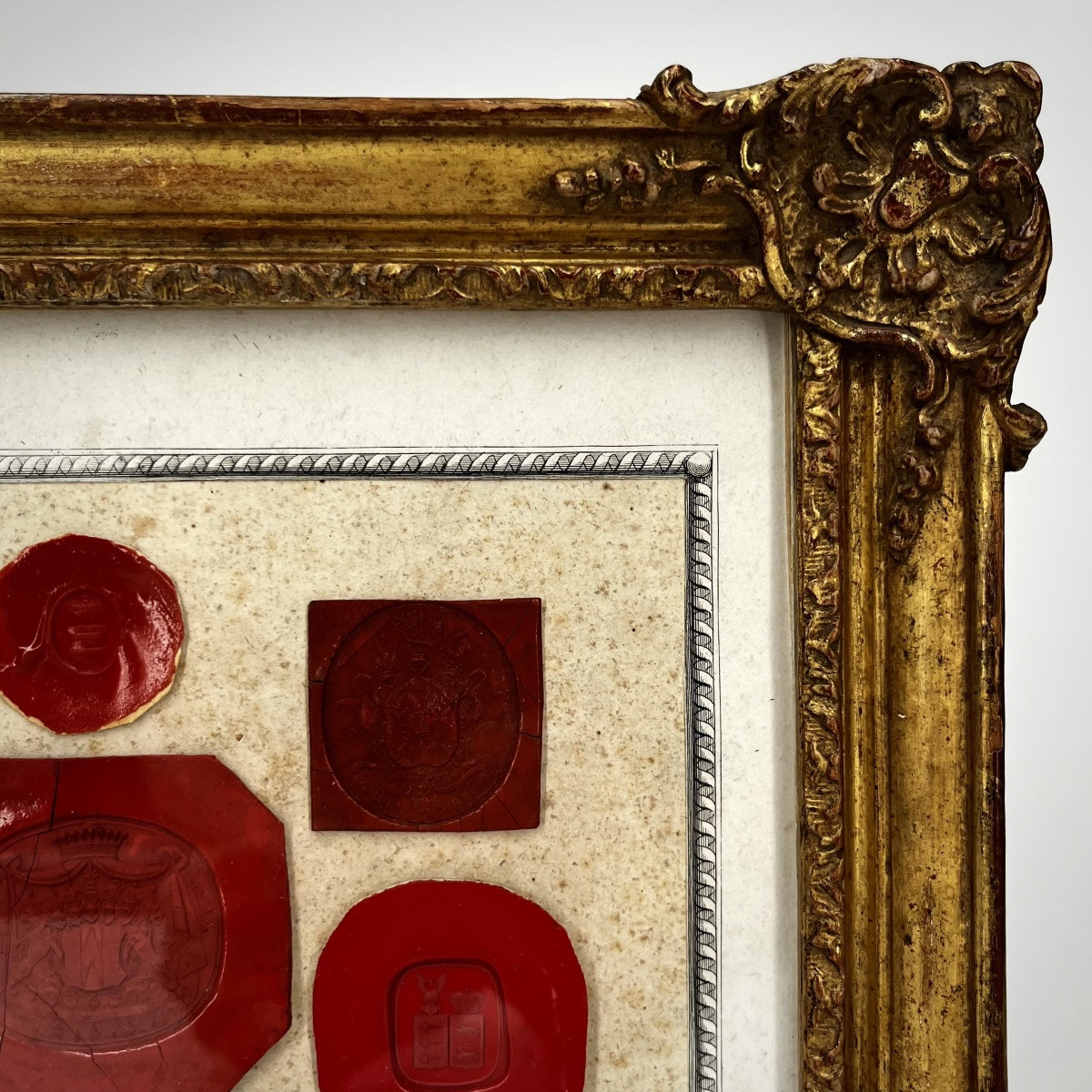 18th And 19th Century Wax Seals In An Antique Gilded Wood Frame 18th 19th Century-photo-2