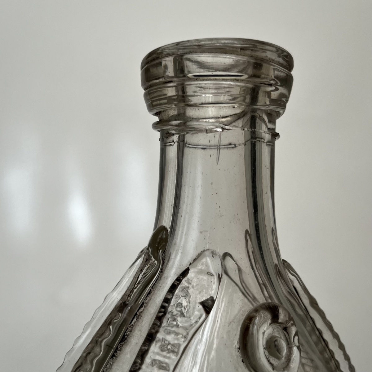 Gourde annulaire en verre soufflé à décor de filets et pastilles, XVIIIe siècle 18e-photo-3