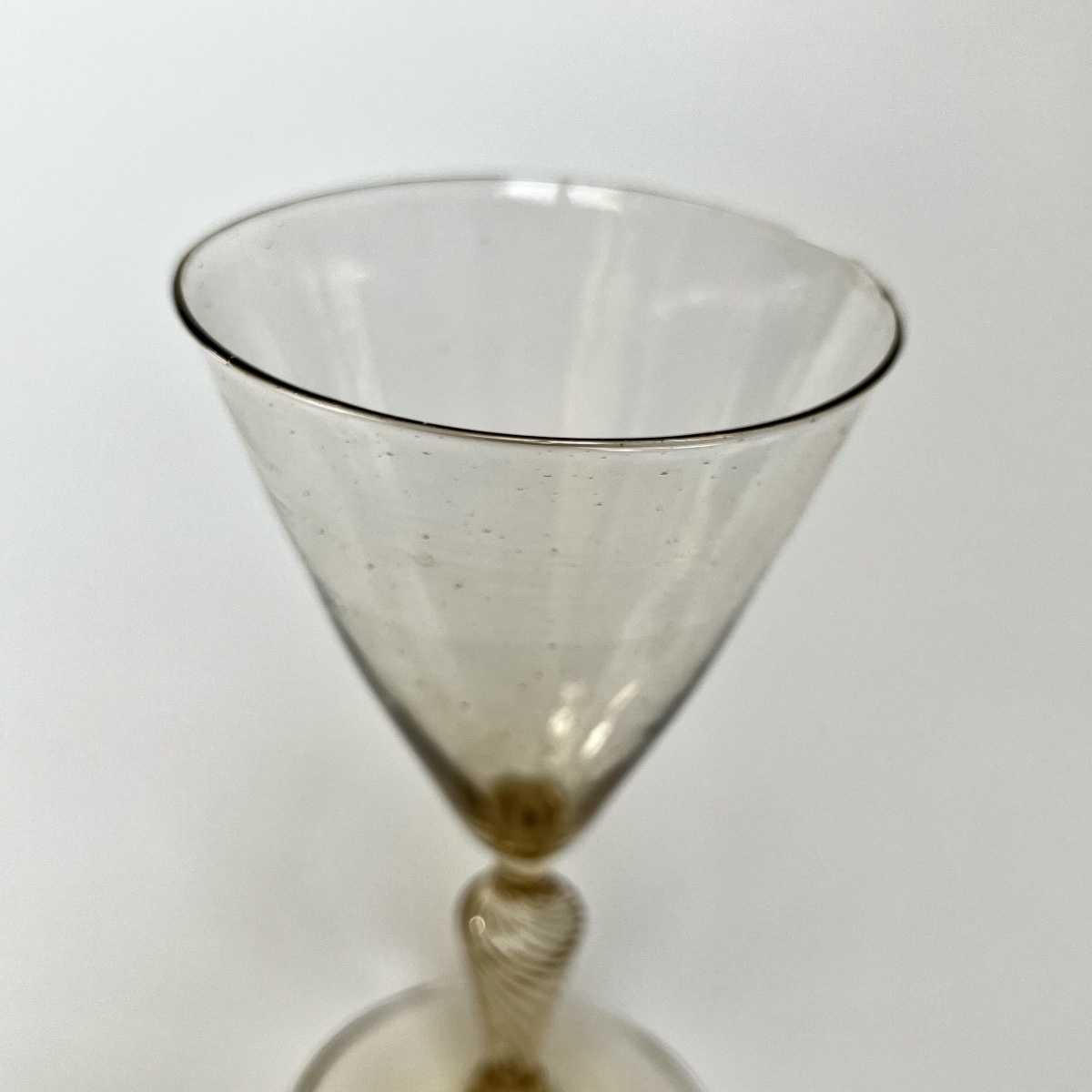 18th-century Twisted-stem Fern Glass, Blown Glass, 18th Century-photo-3