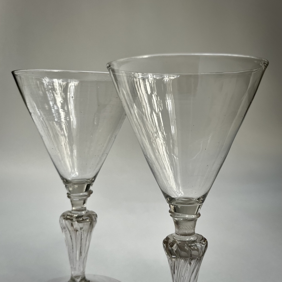 Pair Of 18th-century Hand-blown Glass Goblets With Flared Rims-photo-1