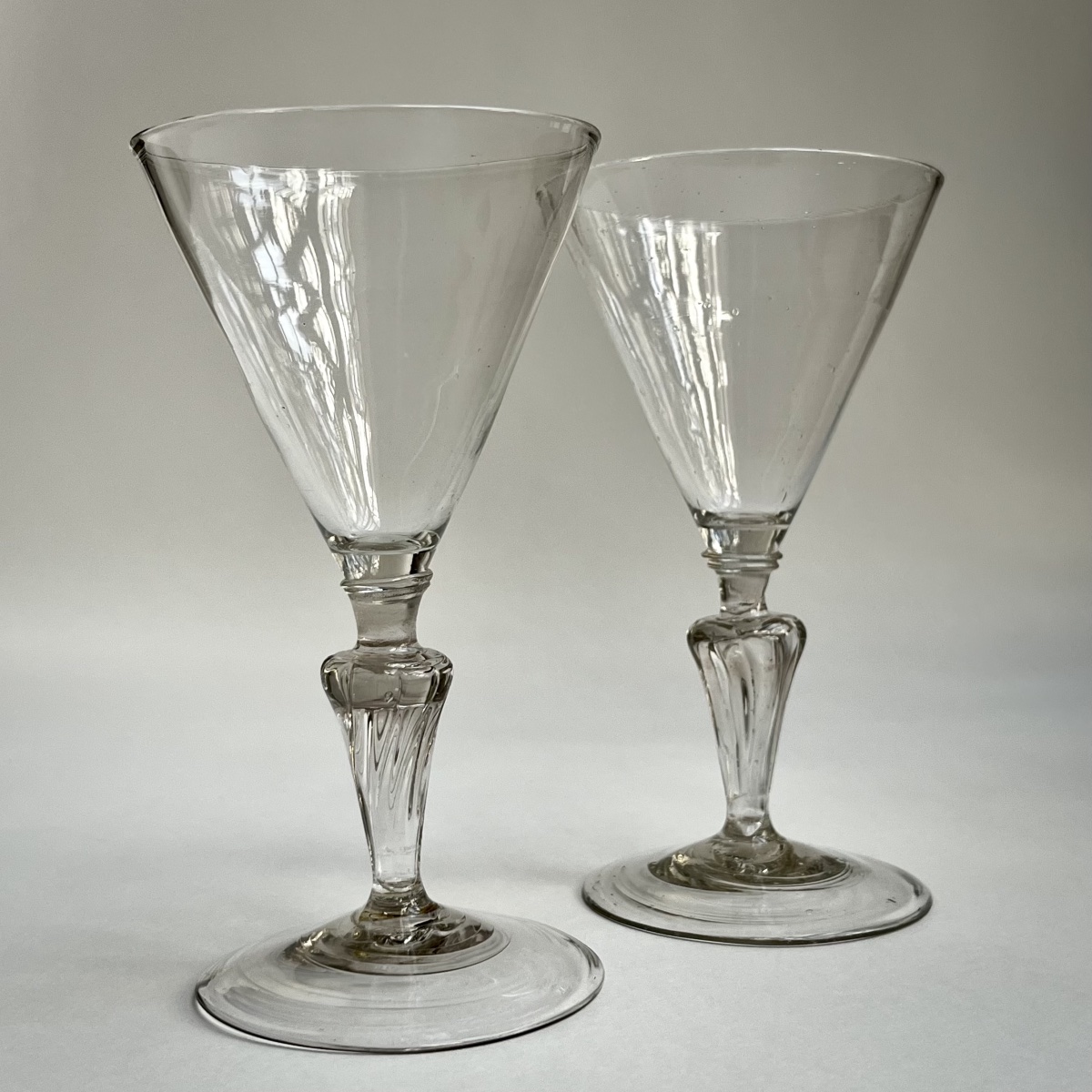 Pair Of 18th-century Hand-blown Glass Goblets With Flared Rims-photo-6