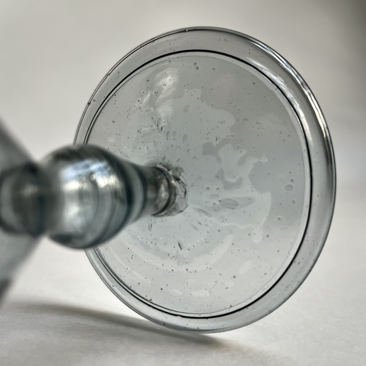 Bluish-gray Blown-glass Pillbox, 18th Century, Apothecary's Shop, 18th Century-photo-3