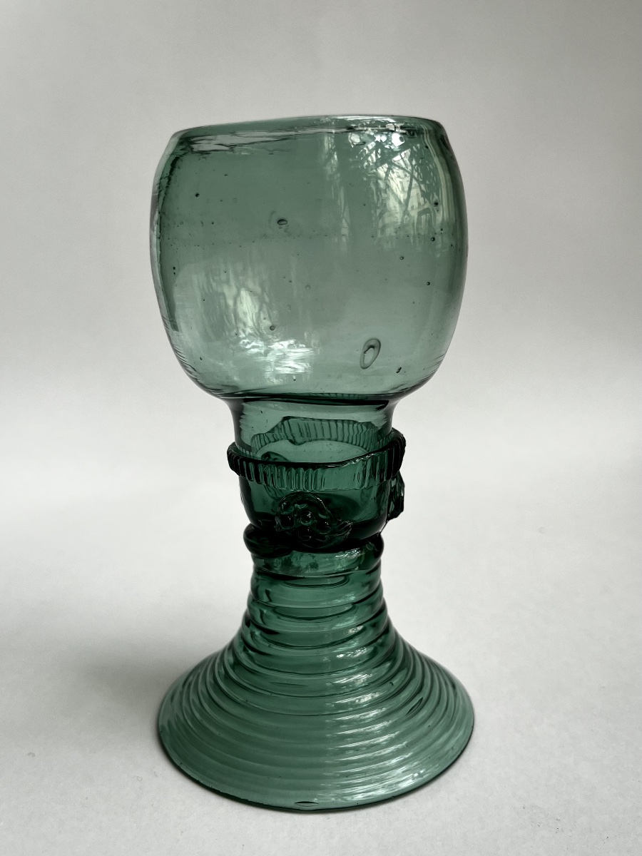 Two Römer Wine Glasses From Germany Or The Netherlands, 18th-century Blown Glass-photo-1