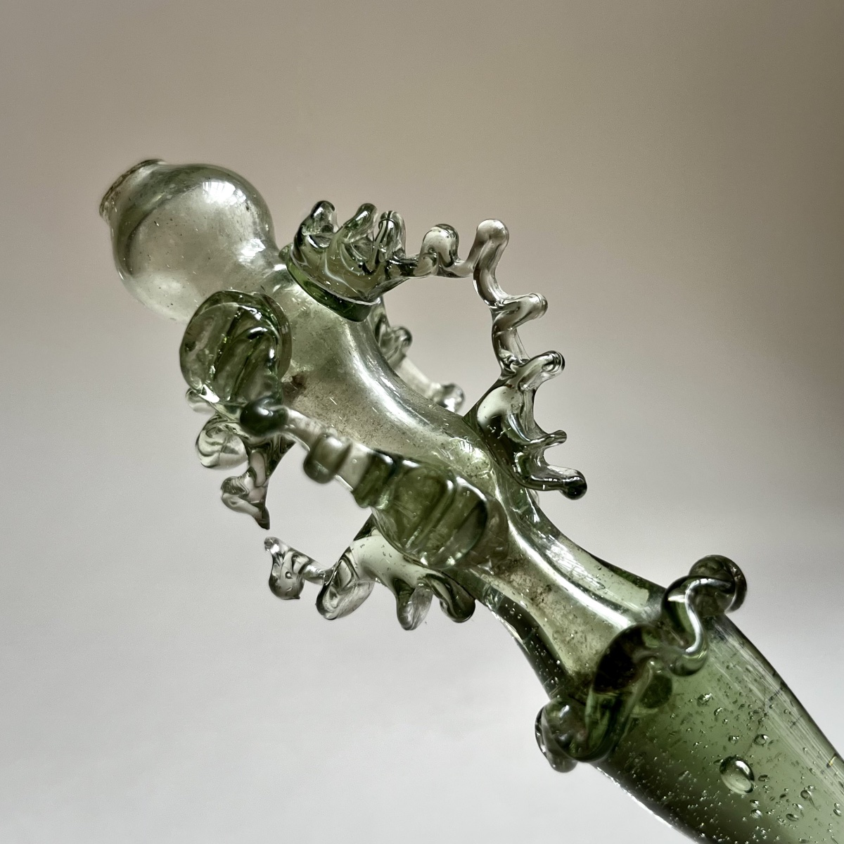 Green Glass Bridal Spindle - Southern France, 18th Century - 18th-century Folk Art-photo-2