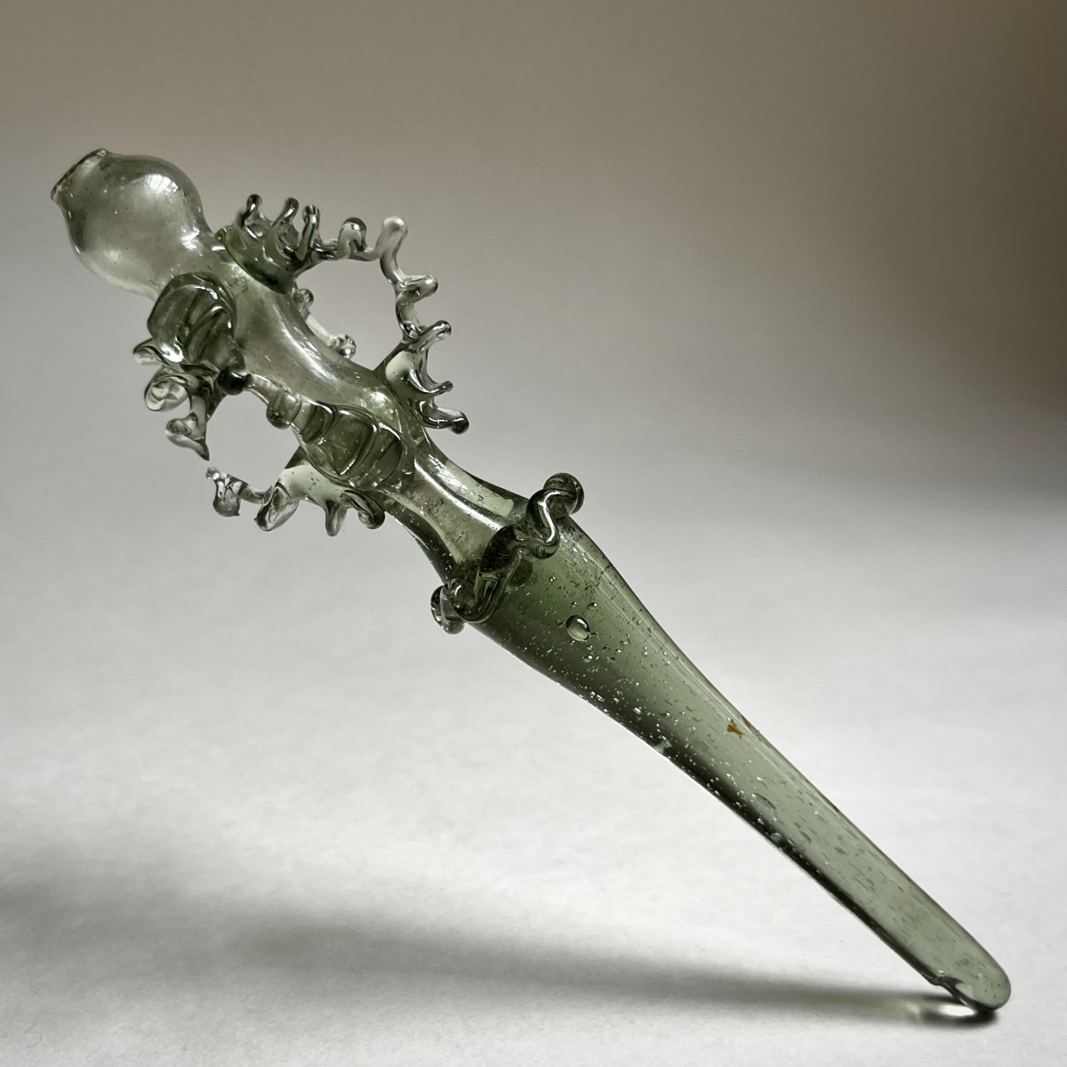 Green Glass Bridal Spindle - Southern France, 18th Century - 18th-century Folk Art-photo-3