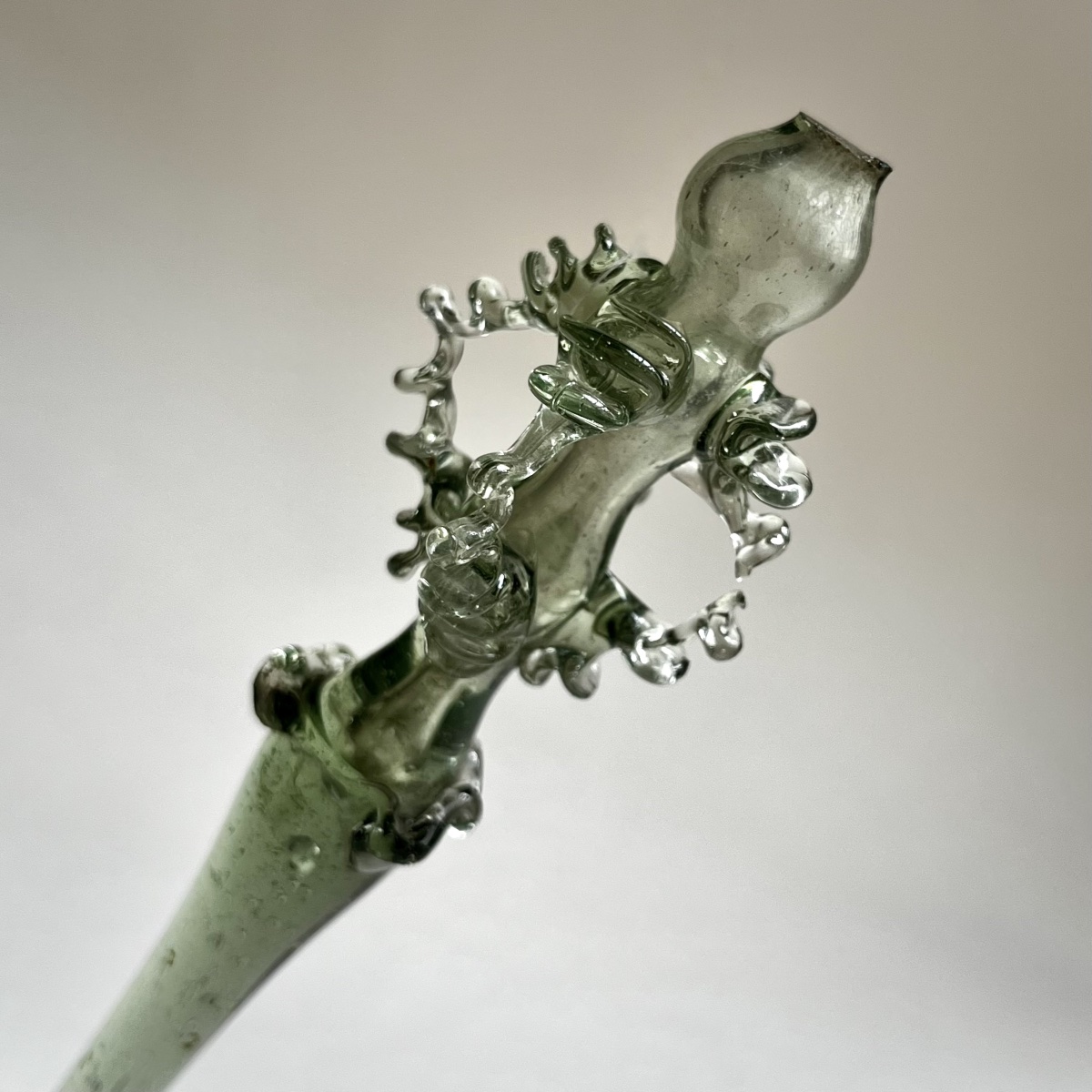 Green Glass Bridal Spindle - Southern France, 18th Century - 18th-century Folk Art-photo-6
