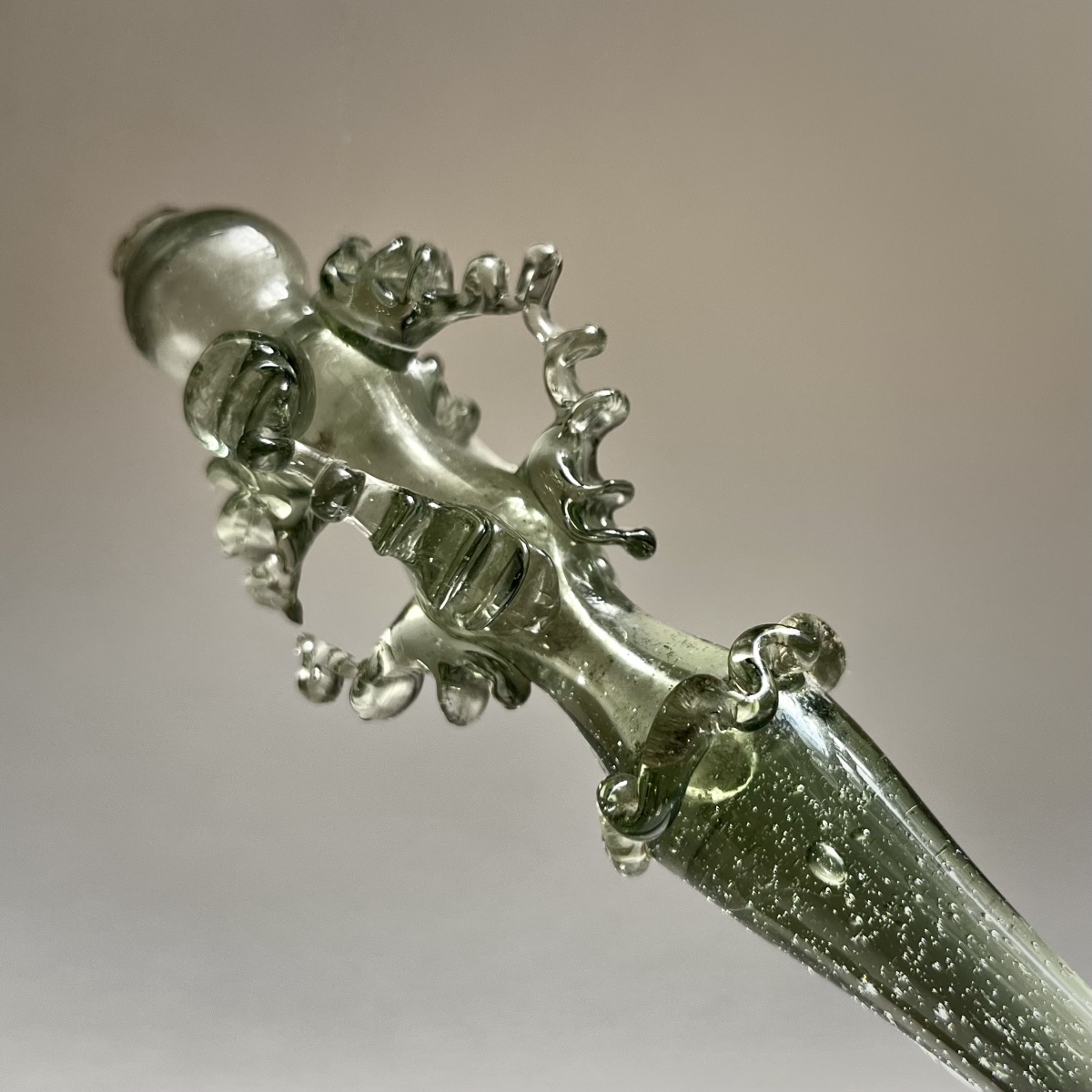 Green Glass Bridal Spindle - Southern France, 18th Century - 18th-century Folk Art-photo-7