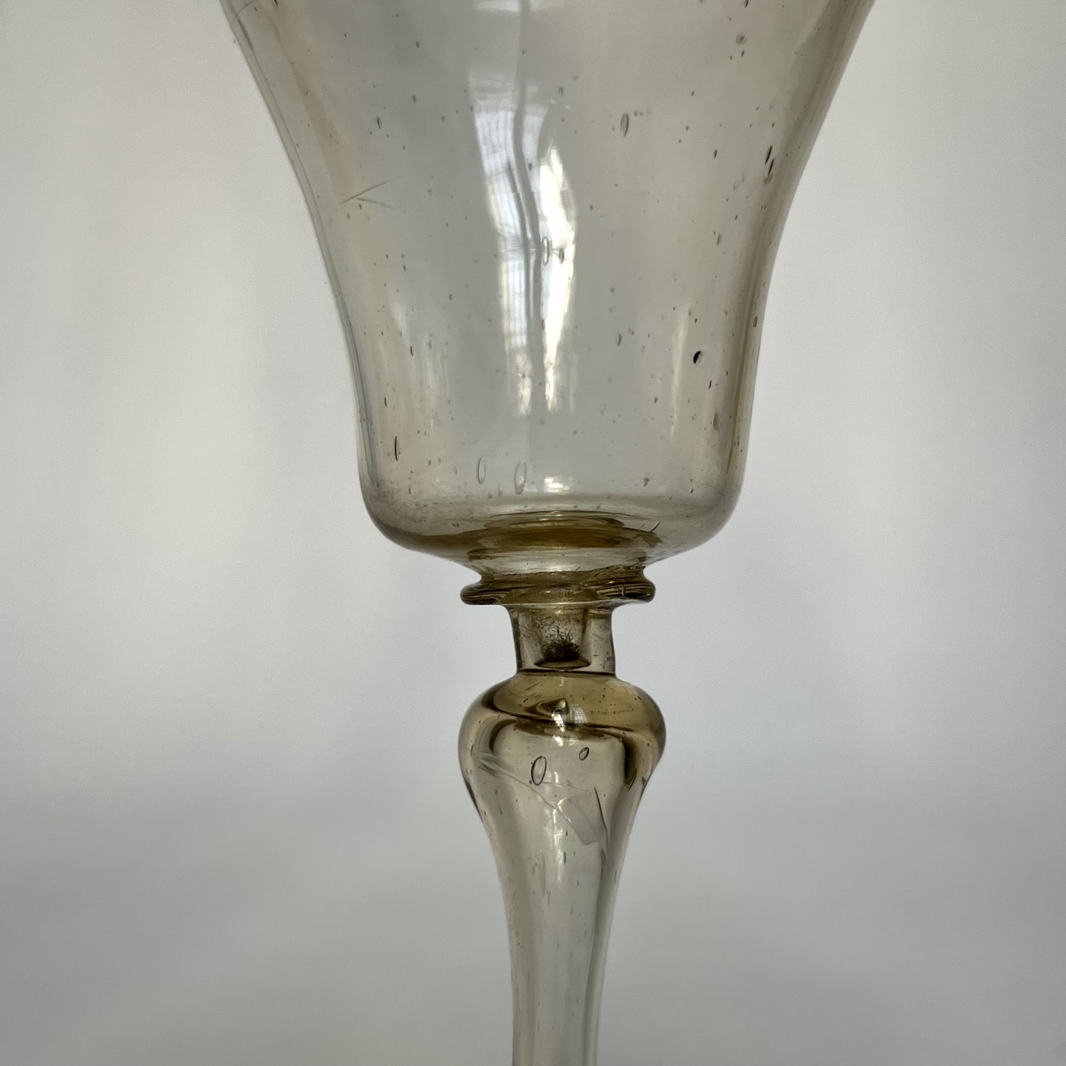 Large Bell-shaped Glass, Late 17th–early 18th Century  - Blown Glass, 17th–18th Centuries-photo-3